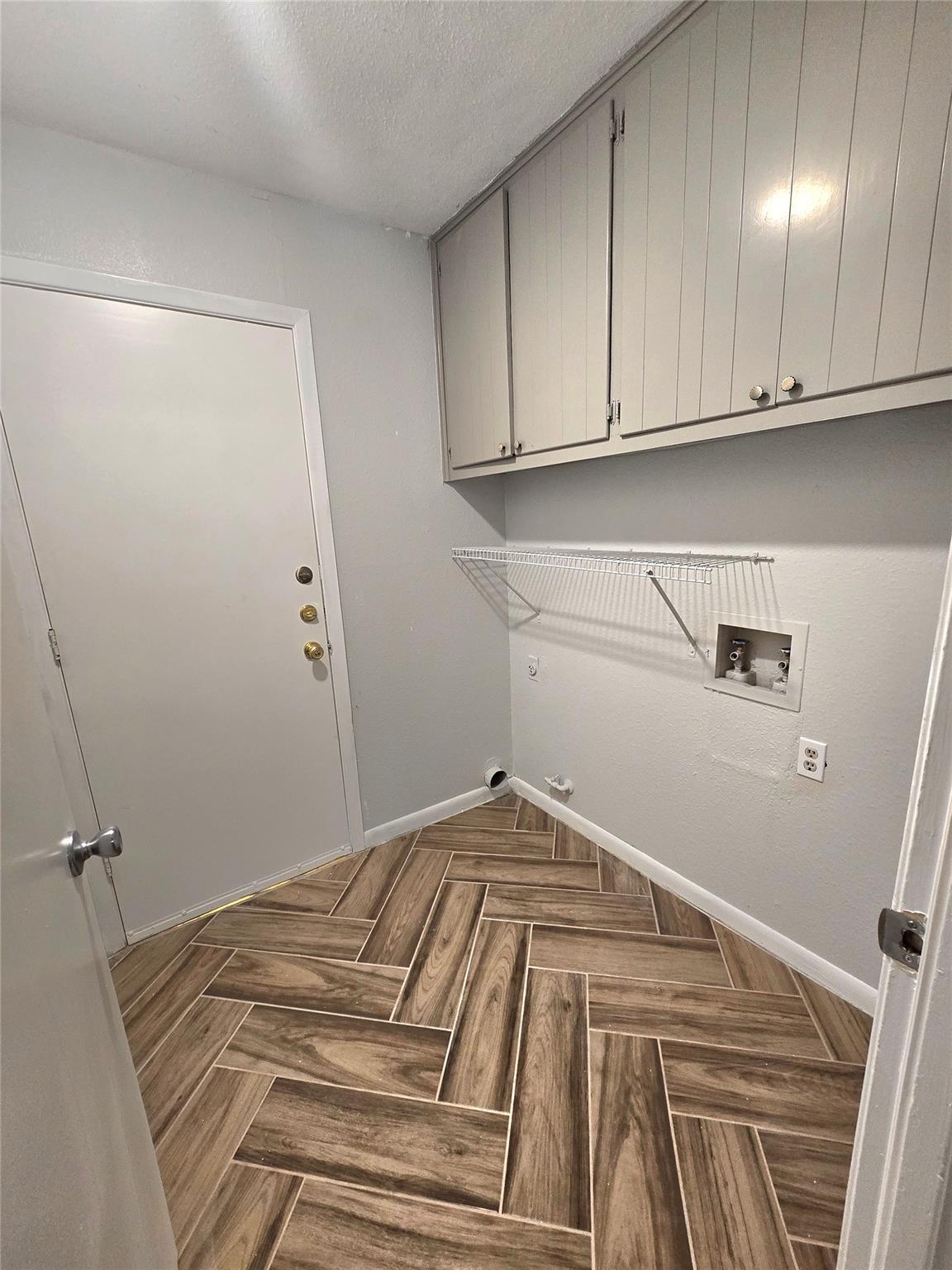 1417 Hyridge Cir Property Photo 16