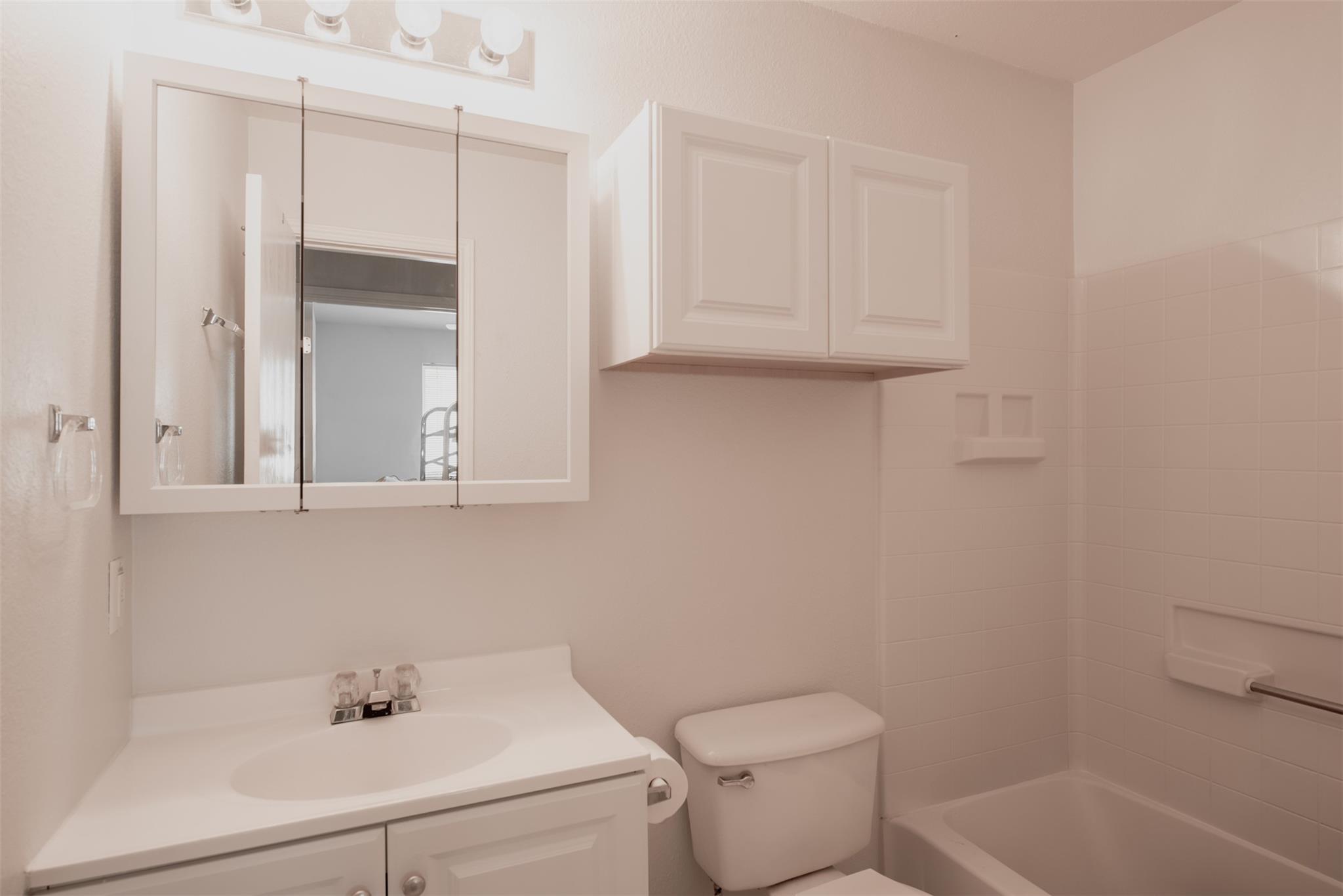 5501 English Ave Property Photo 14