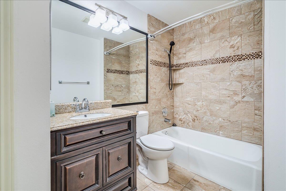 3111 Festus Dr Property Photo 14
