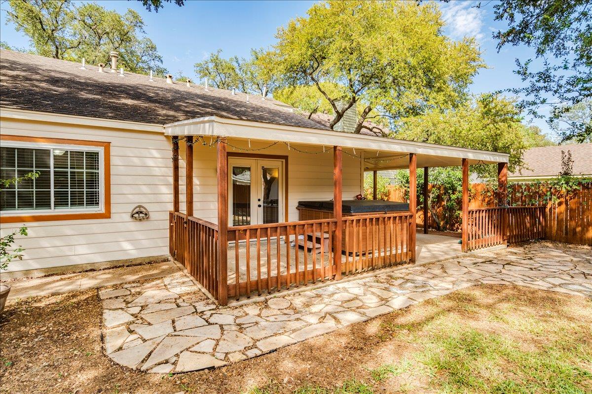 3111 Festus Dr Property Photo 21