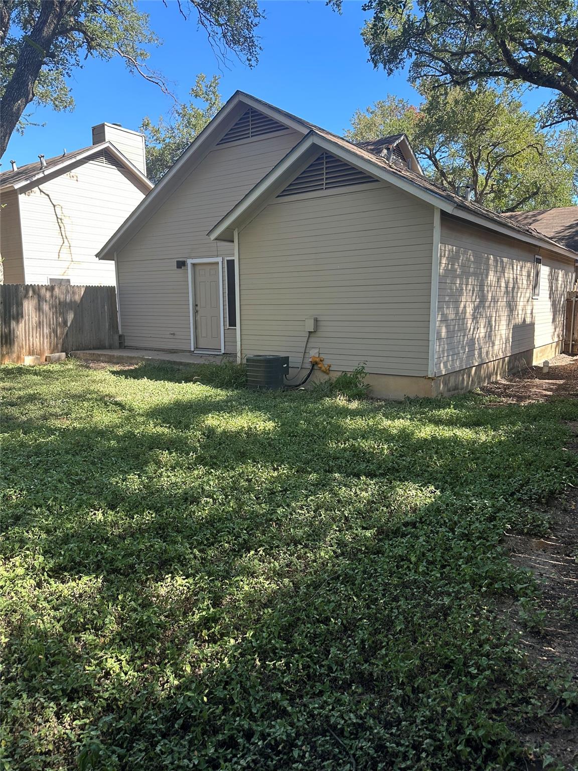 2807 Jadewood Ct #b Property Photo 12
