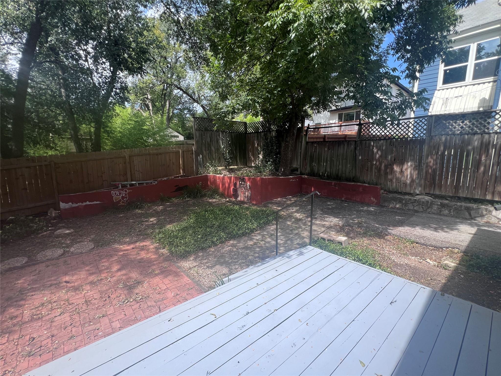 507 Harris Ave Property Photo 30
