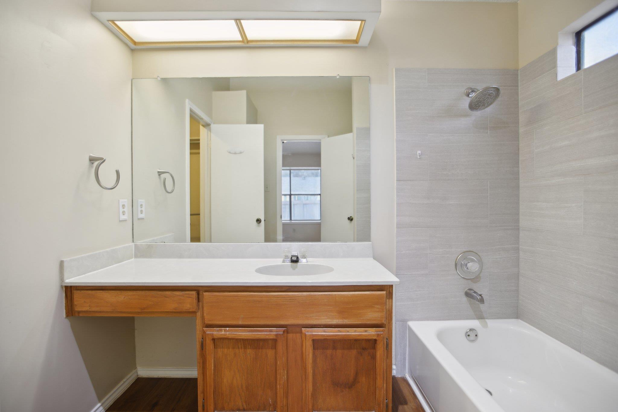 1405 Butternut Pl Property Photo 10