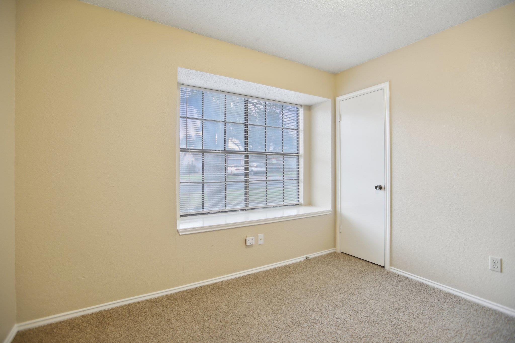 1405 Butternut Pl Property Photo 14