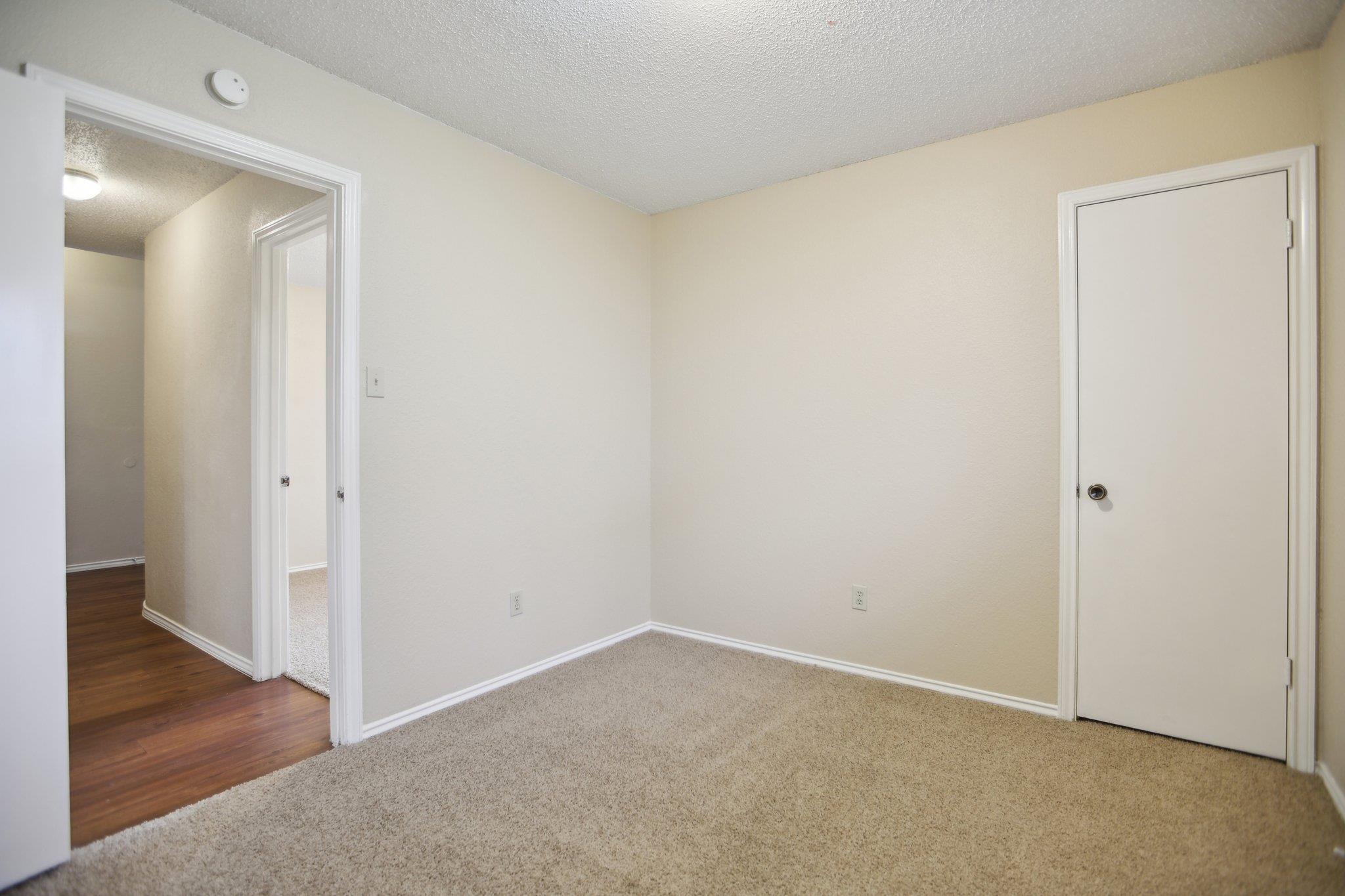 1405 Butternut Pl Property Photo 17