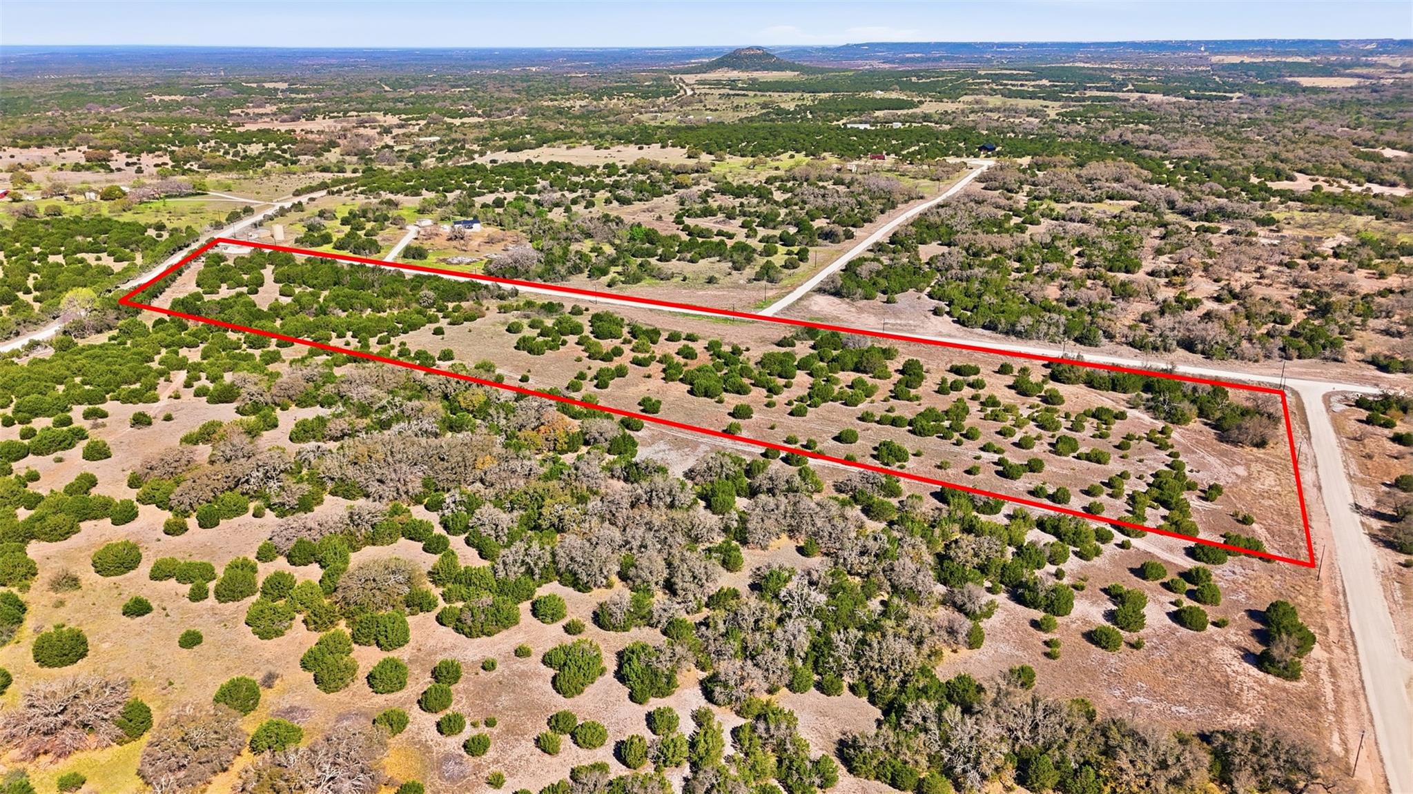 300 Willow Oak Dr Property Photo 4