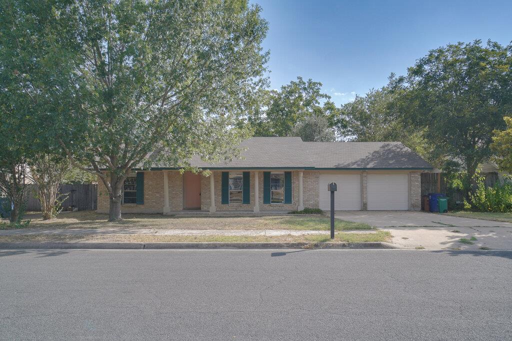 10110 Aspen St Property Photo 1