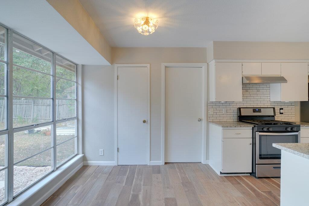 10110 Aspen St Property Photo 5