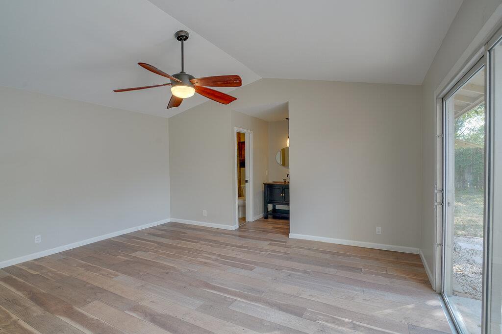 10110 Aspen St Property Photo 14