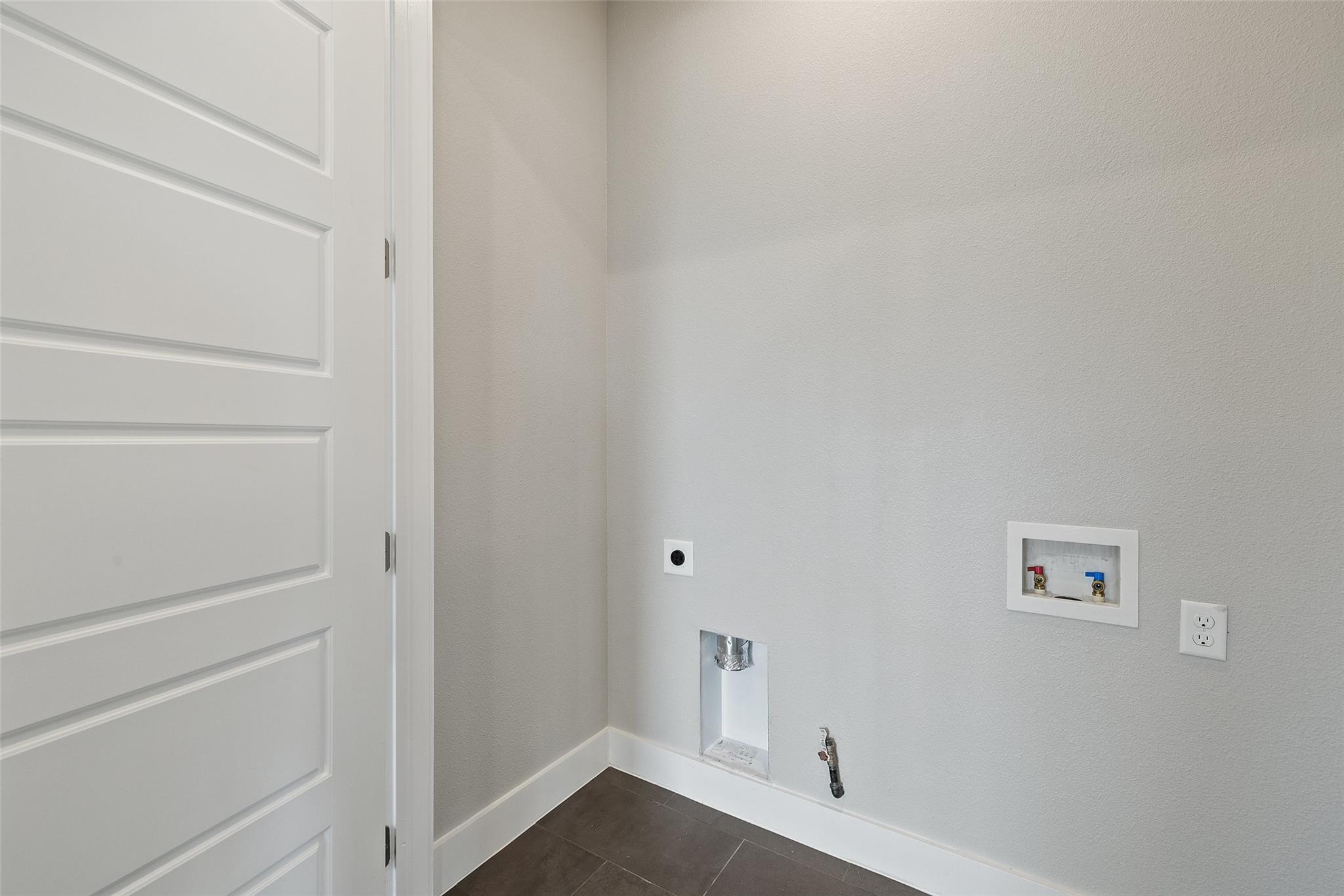 4501 Jackson Ave 5205 Property Photo 11