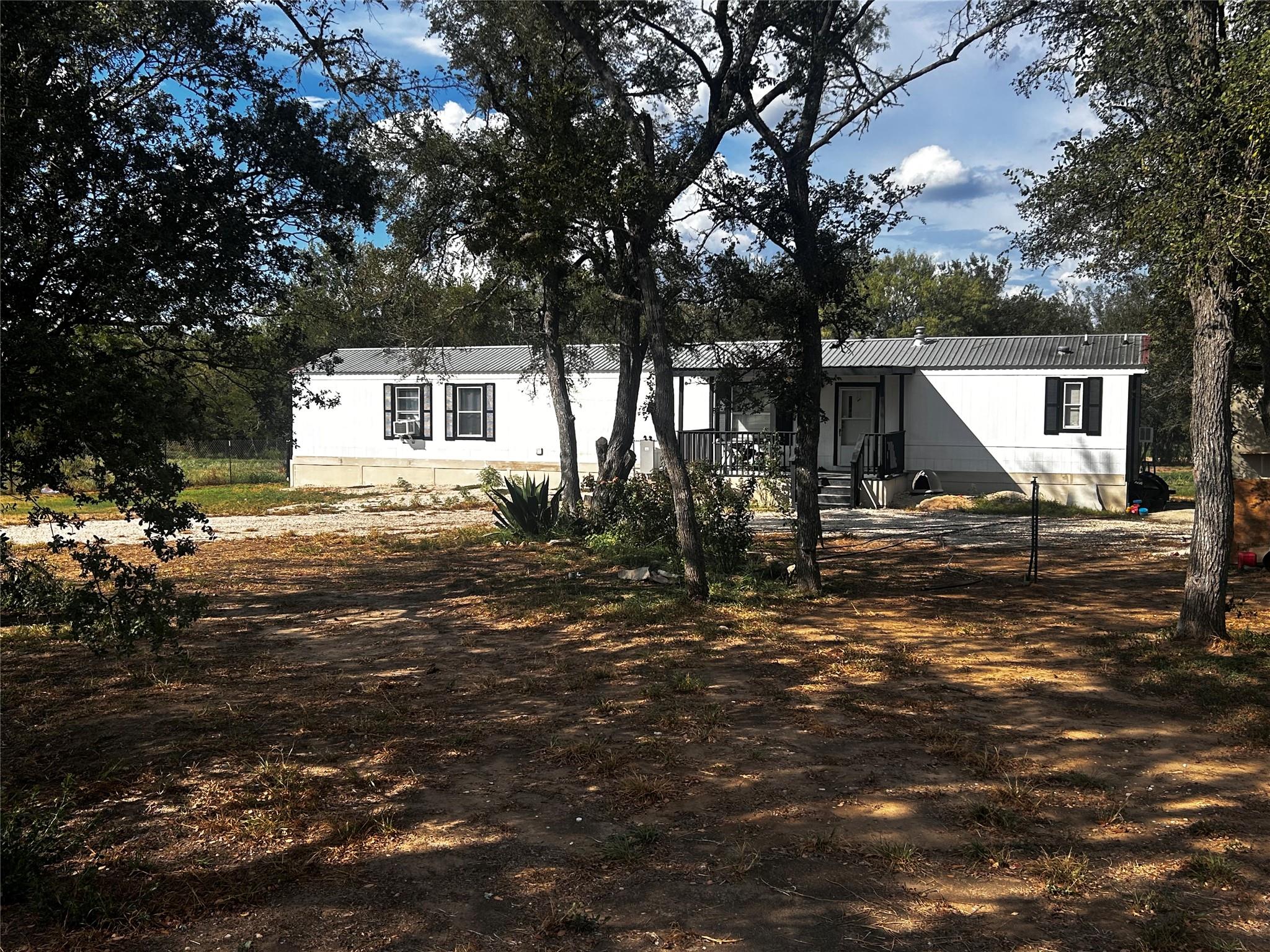 400 Ride Out Blvd Property Photo 1