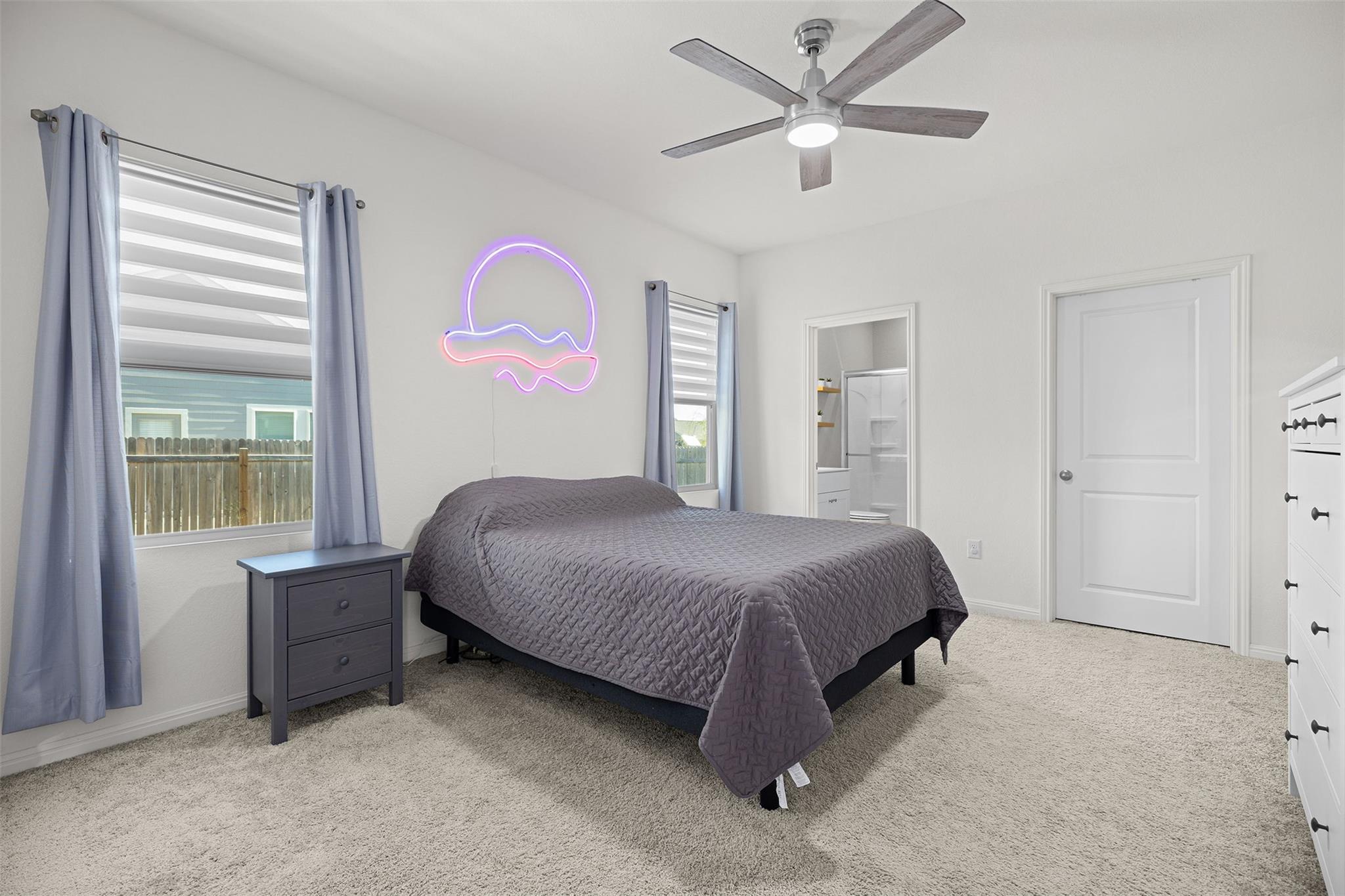 104 Enforcer Loop Property Photo 6