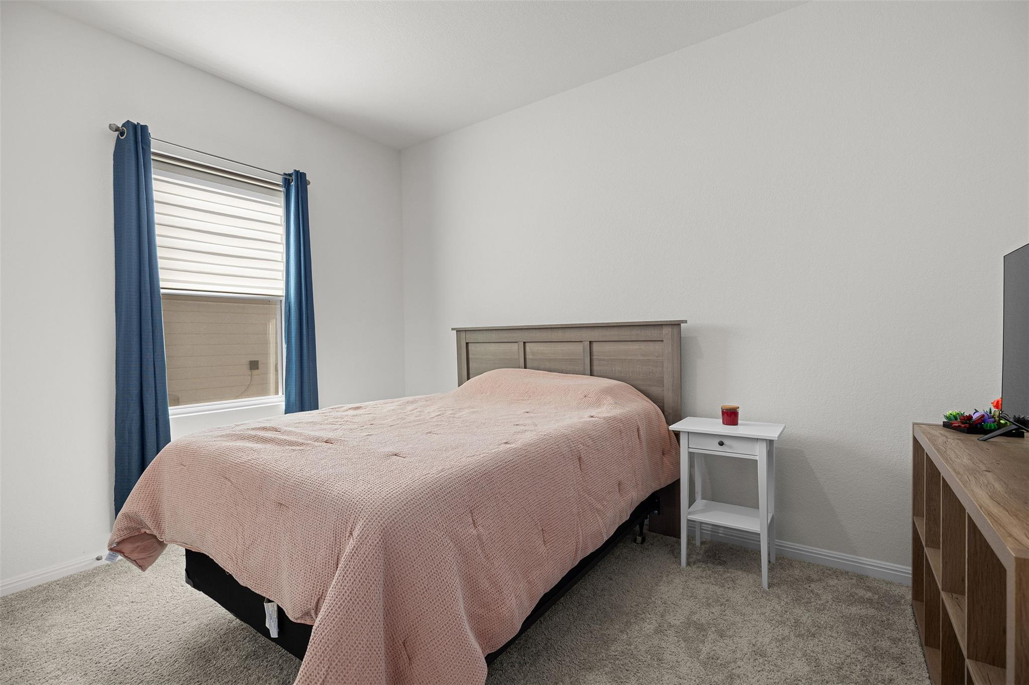 104 Enforcer Loop Property Photo 8