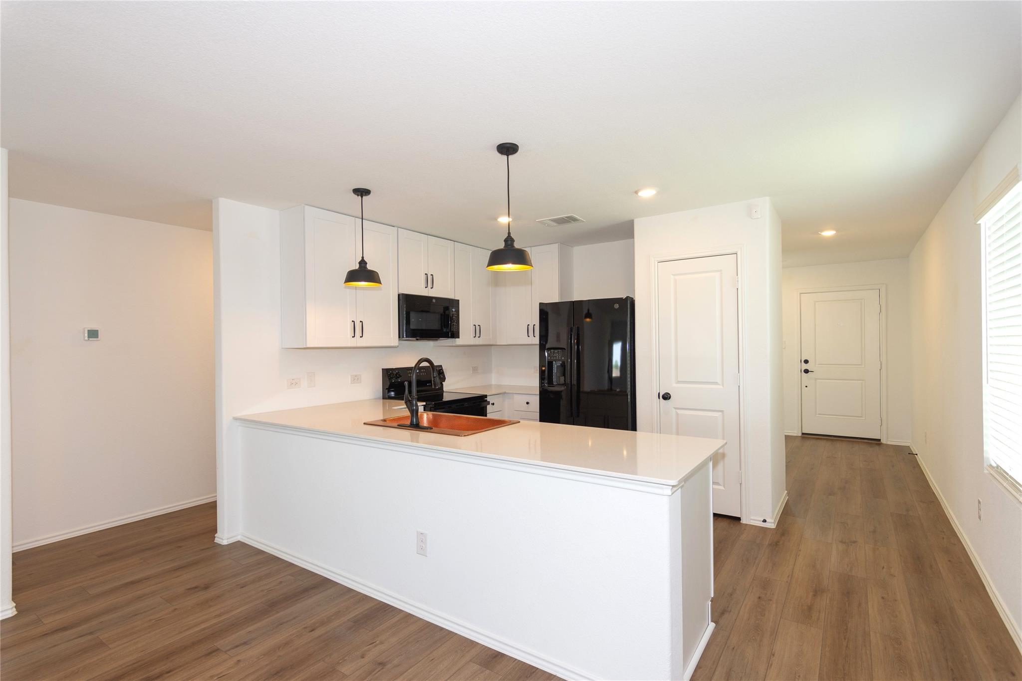 548 Rancho Del Cielo Loop Property Photo 4