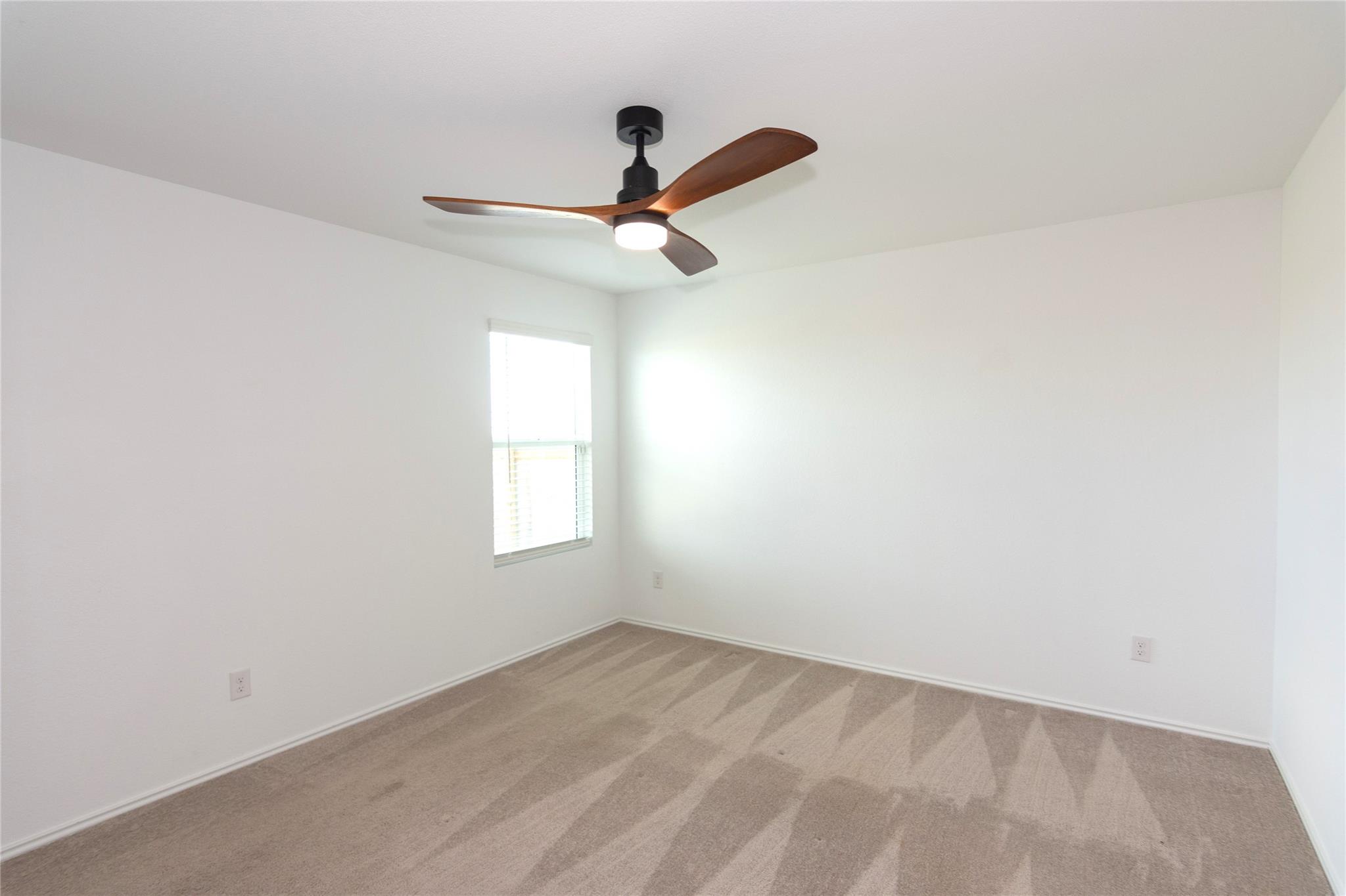 548 Rancho Del Cielo Loop Property Photo 16
