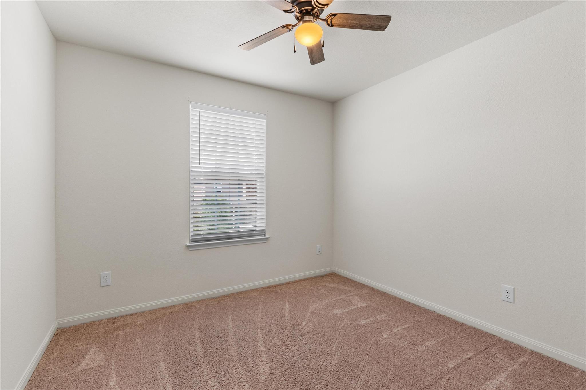 163 Niven Path #12k Property Photo 22