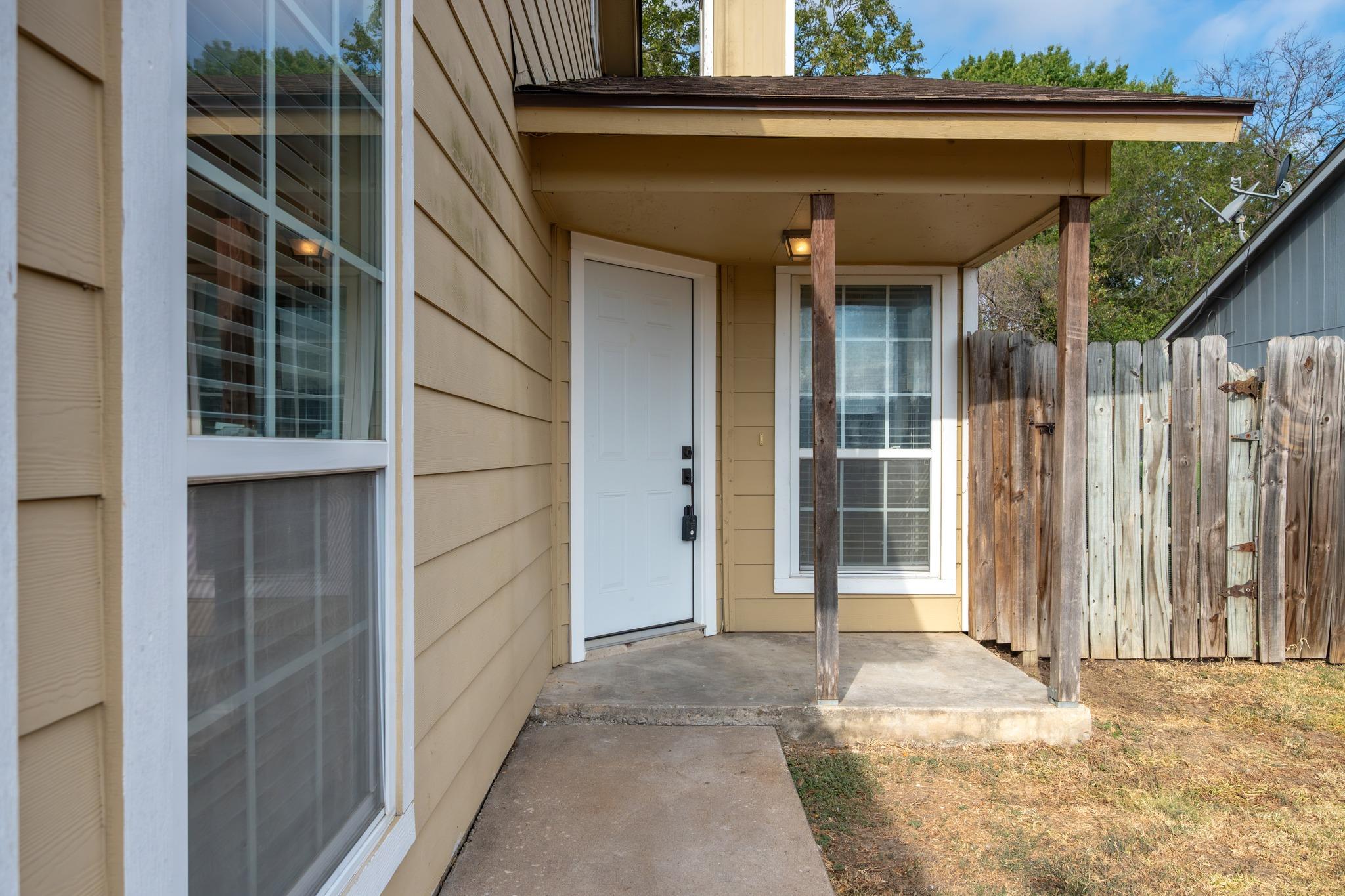 508/510 Greenlawn Blvd Property Photo 8