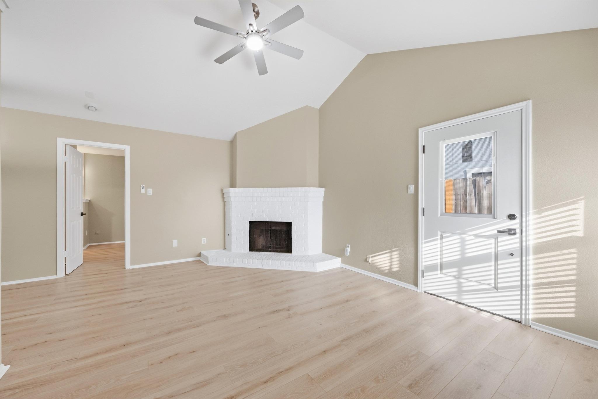 508/510 Greenlawn Blvd Property Photo 10