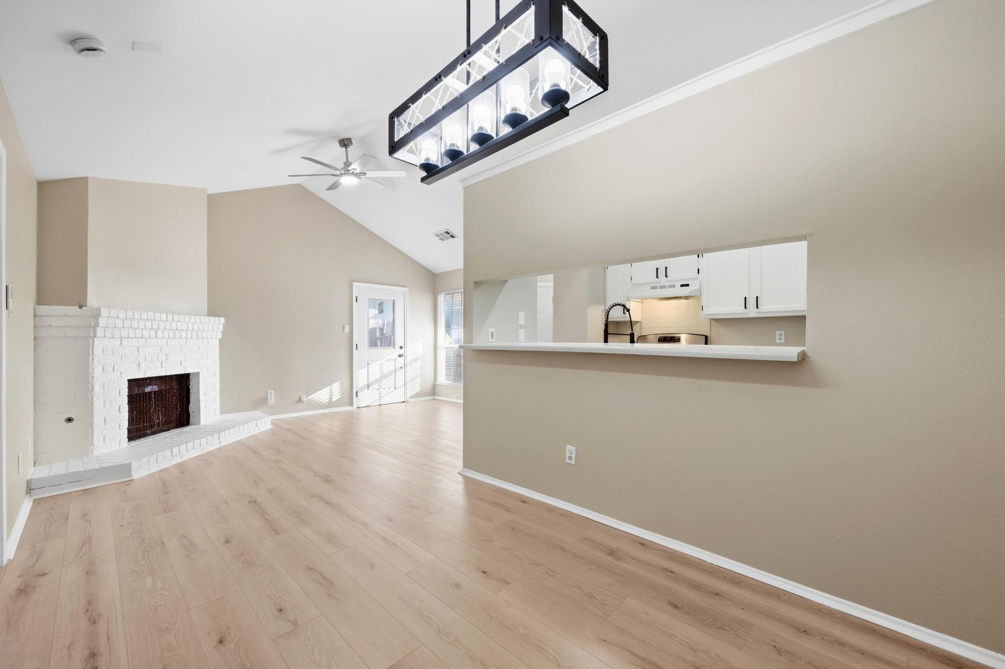 508/510 Greenlawn Blvd Property Photo 14