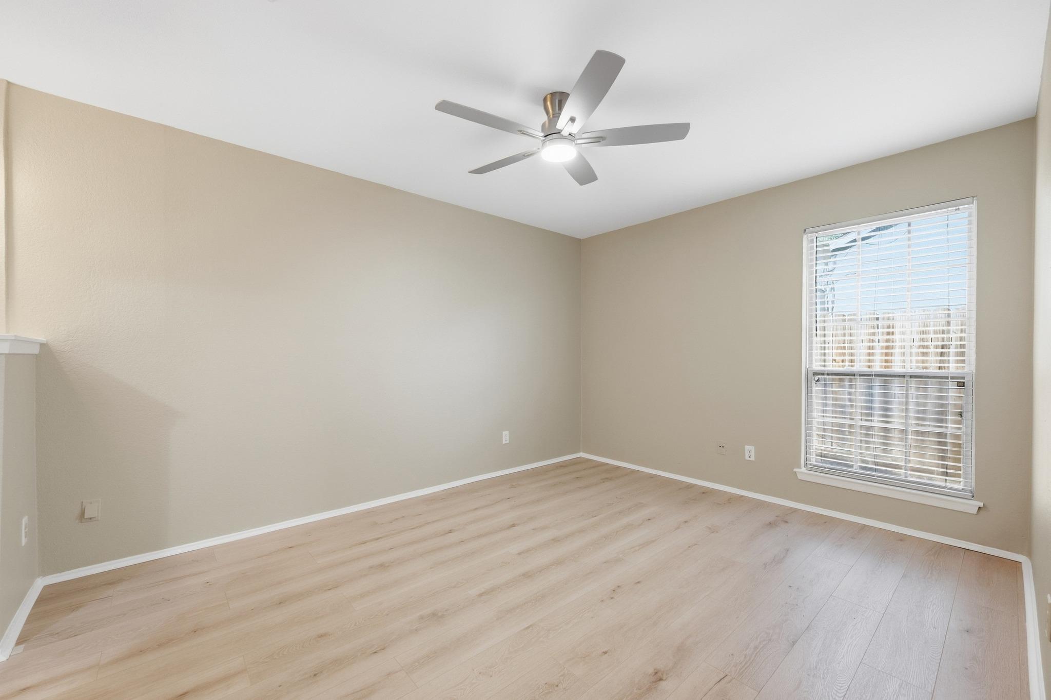 508/510 Greenlawn Blvd Property Photo 19