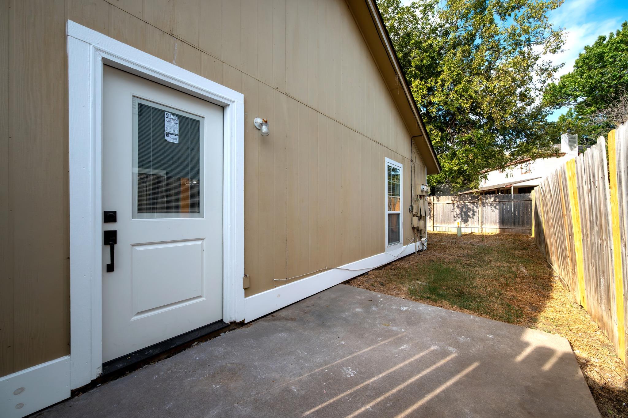 508/510 Greenlawn Blvd Property Photo 26