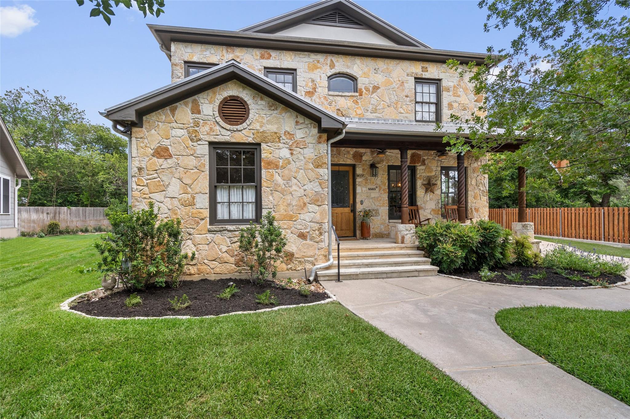 5503 New Haven Ct Property Photo 4