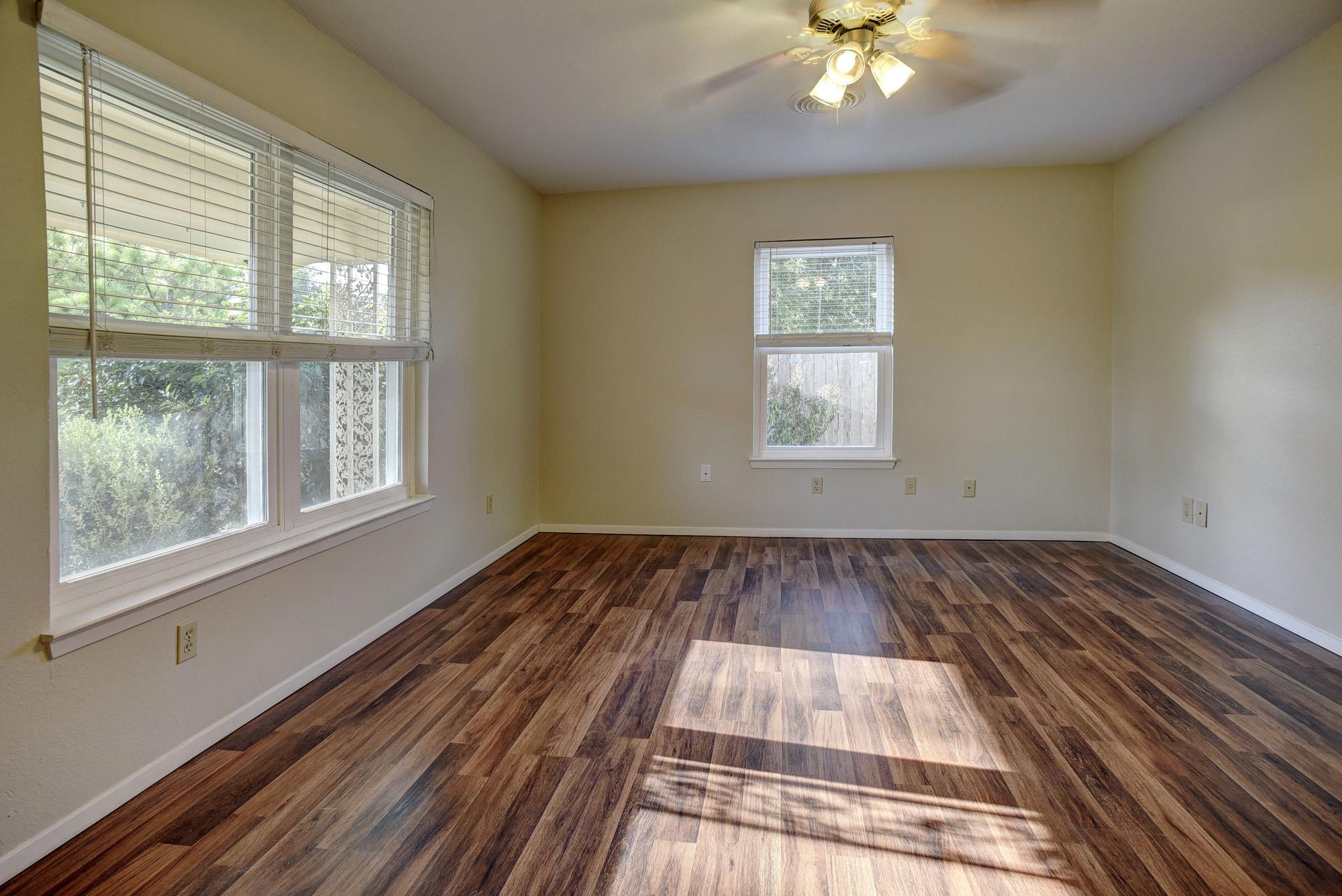 1108 Haysel St Property Photo 7