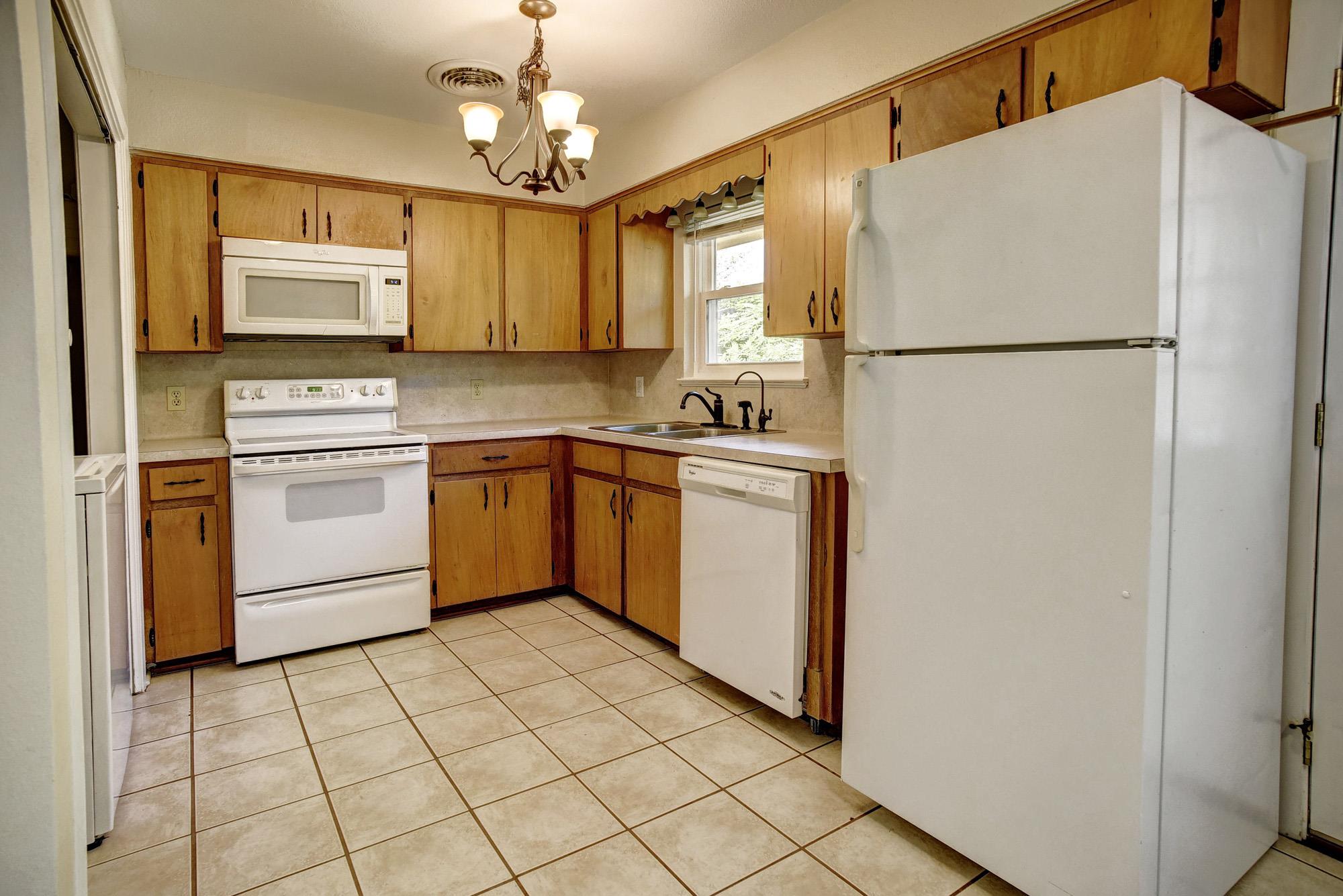 1108 Haysel St Property Photo 16