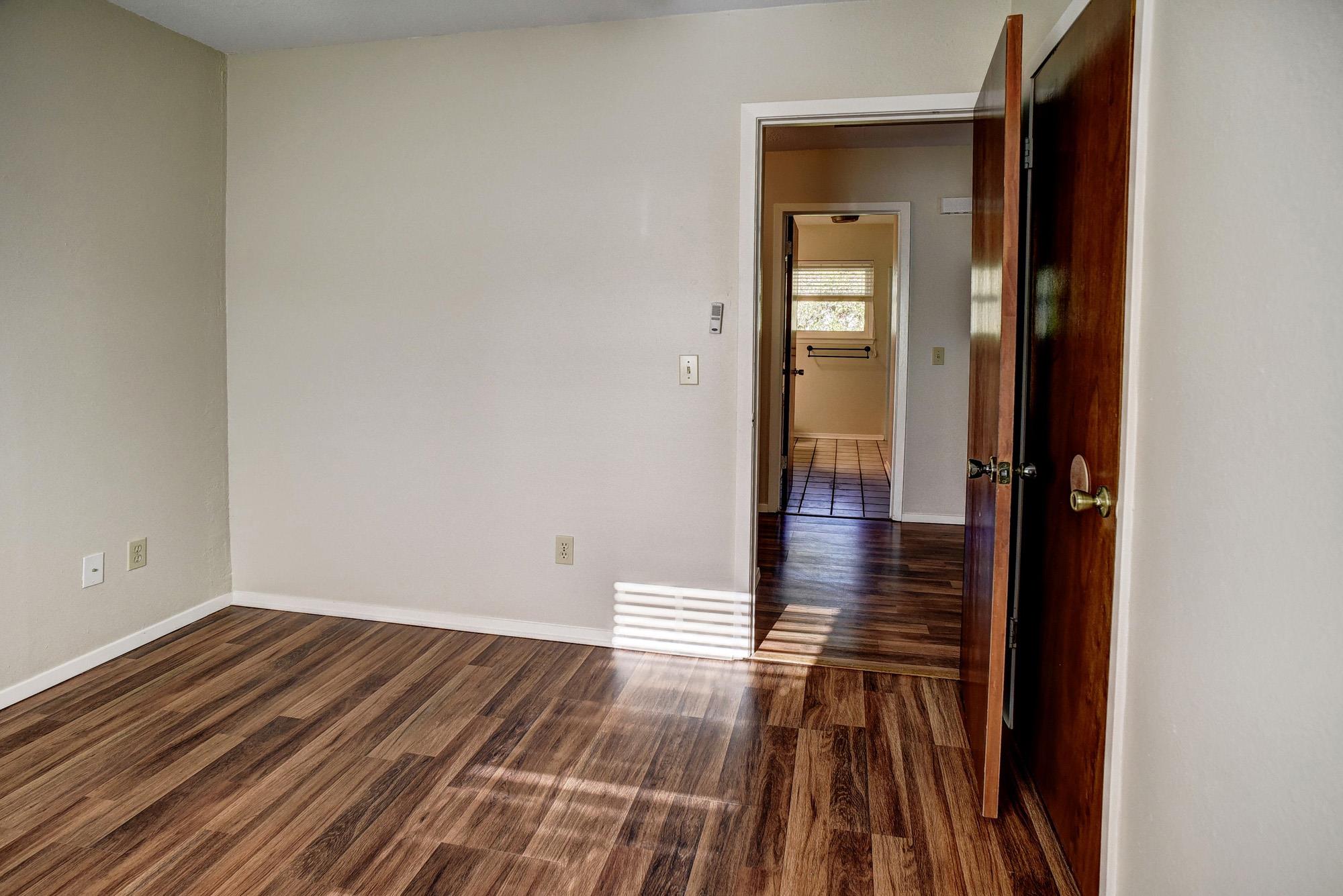 1108 Haysel St Property Photo 22