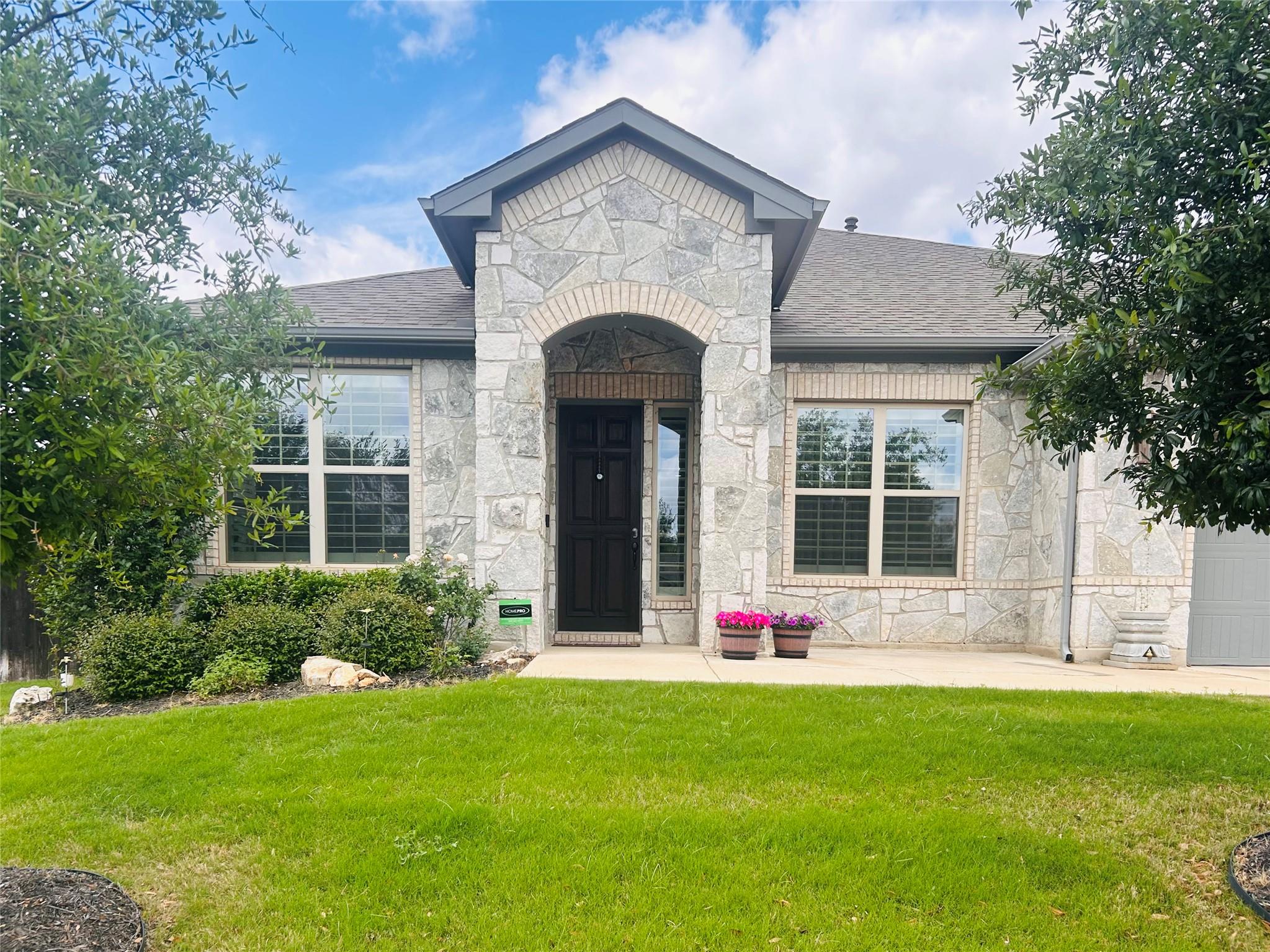 225 Escarpment Way Property Photo