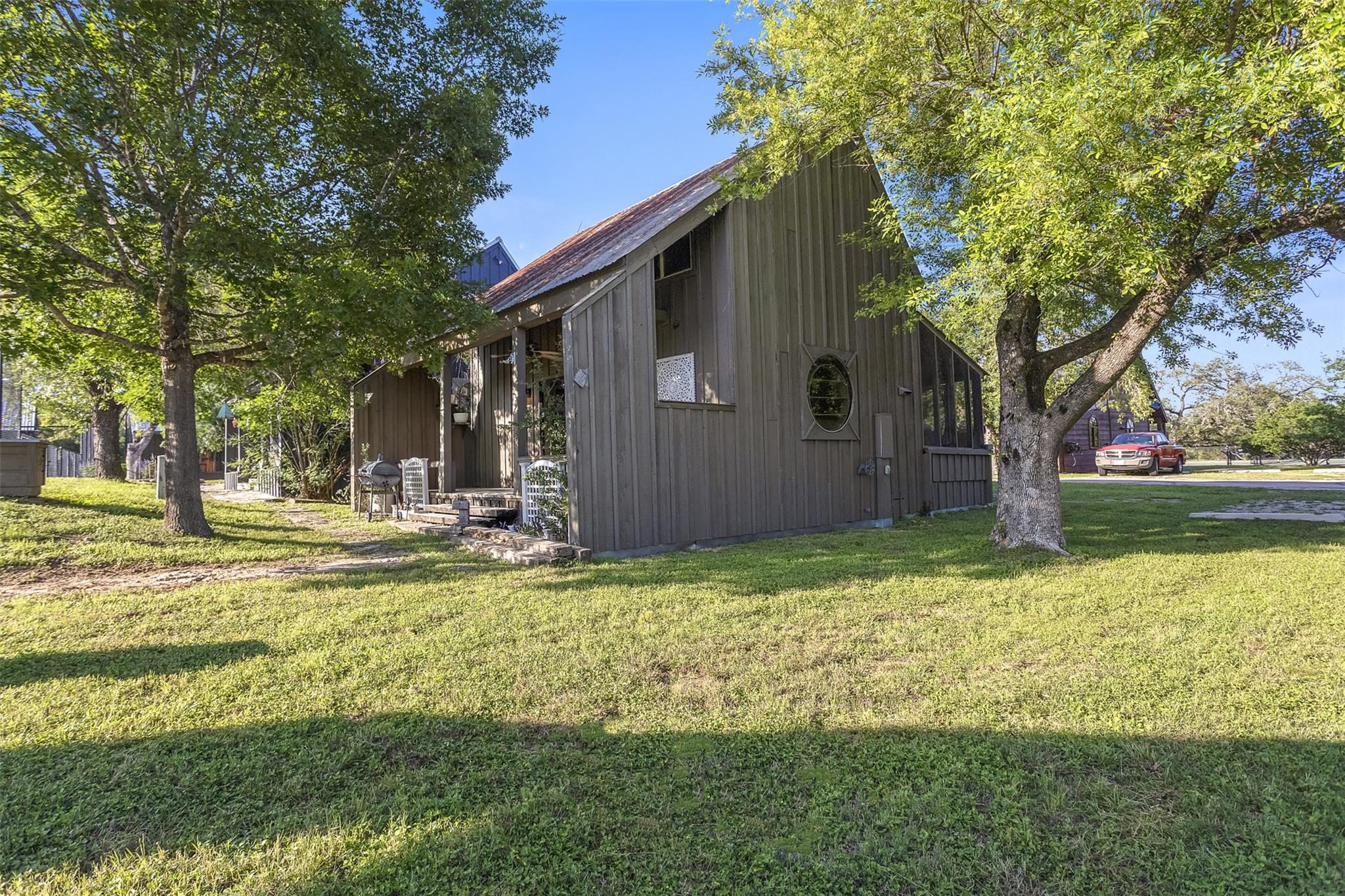 118 Topspin Cir Property Photo 1