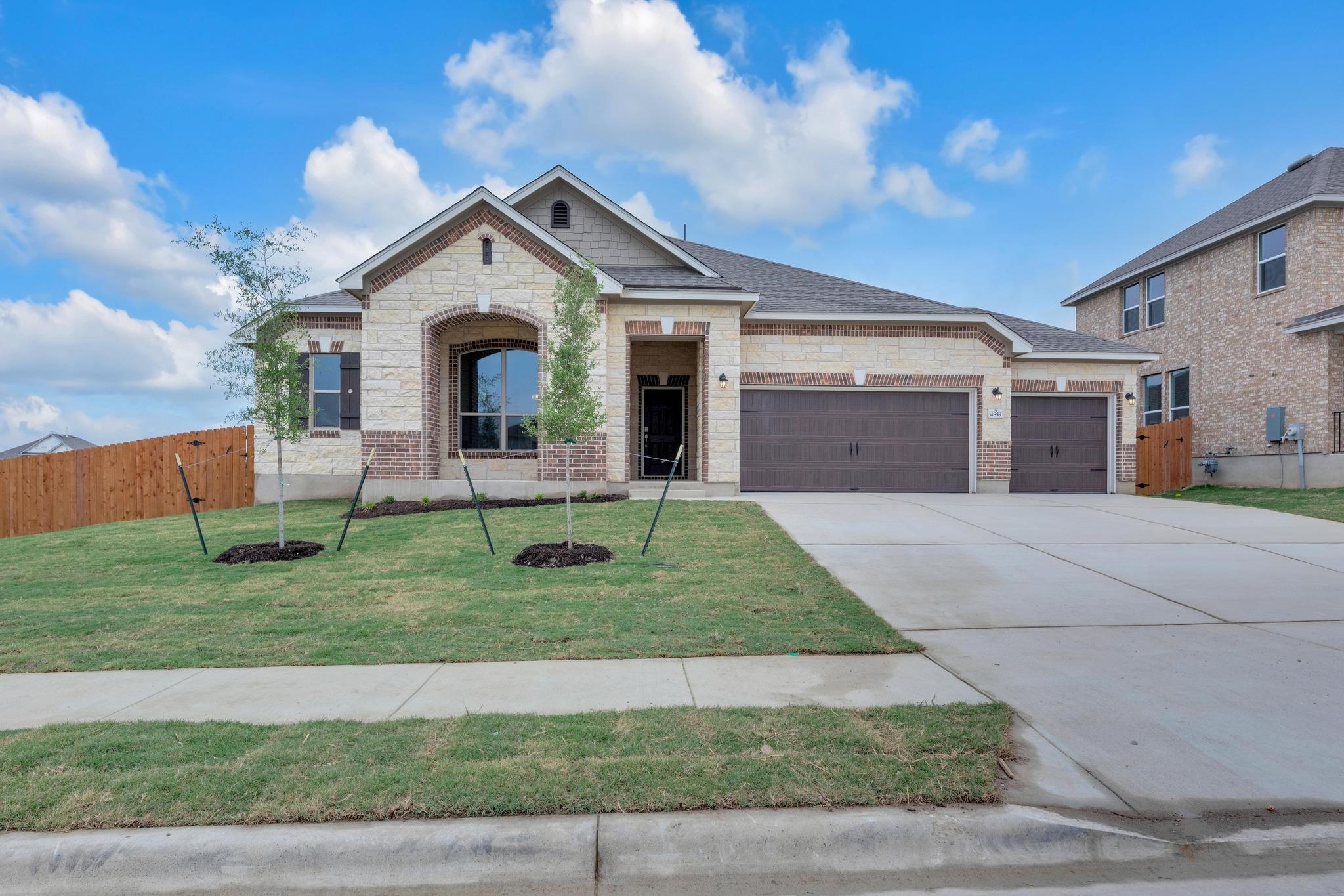 Gus Almquist Real Estate Listings Main Image