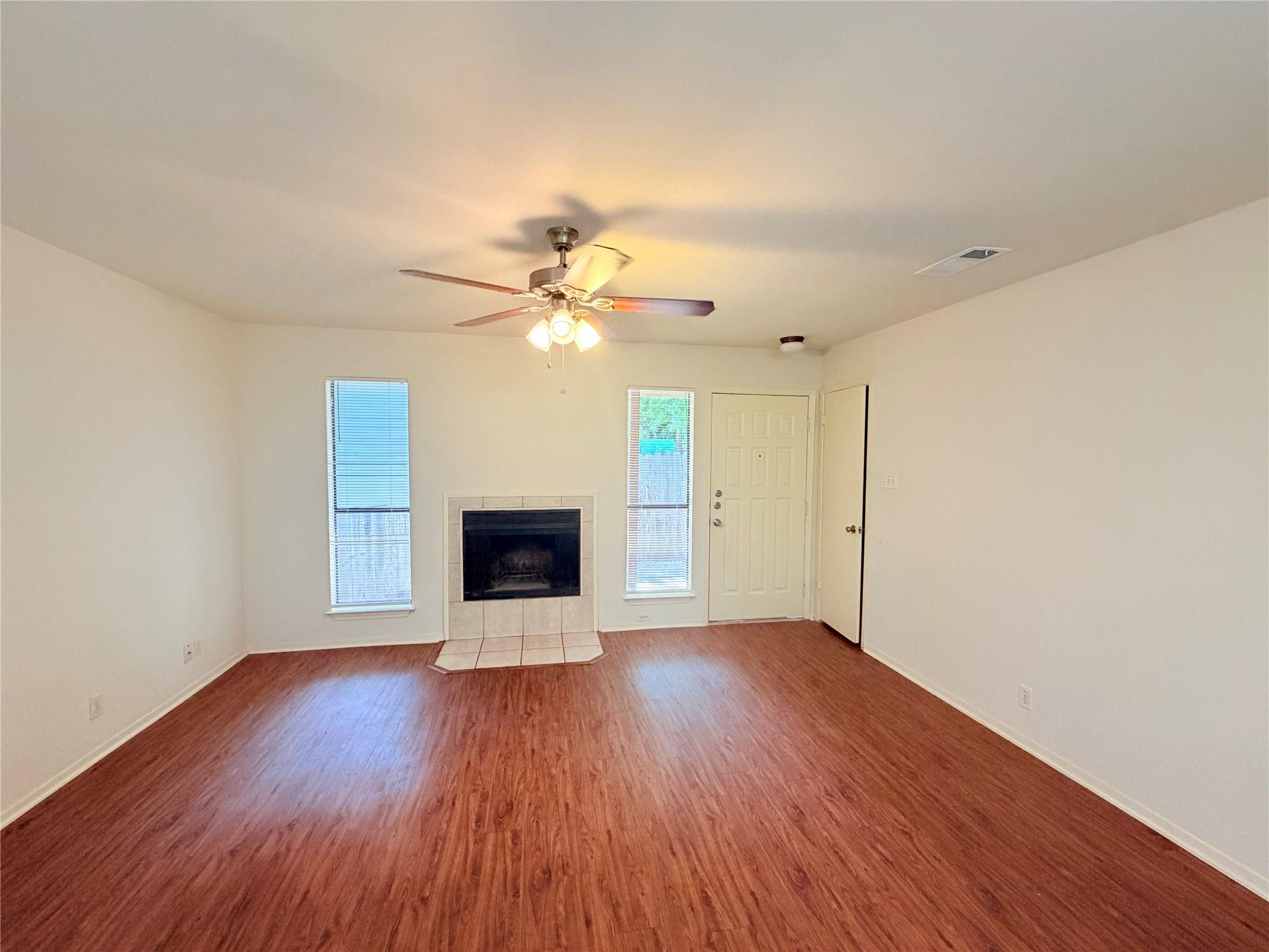 405 Parkhill Cv Property Photo 5