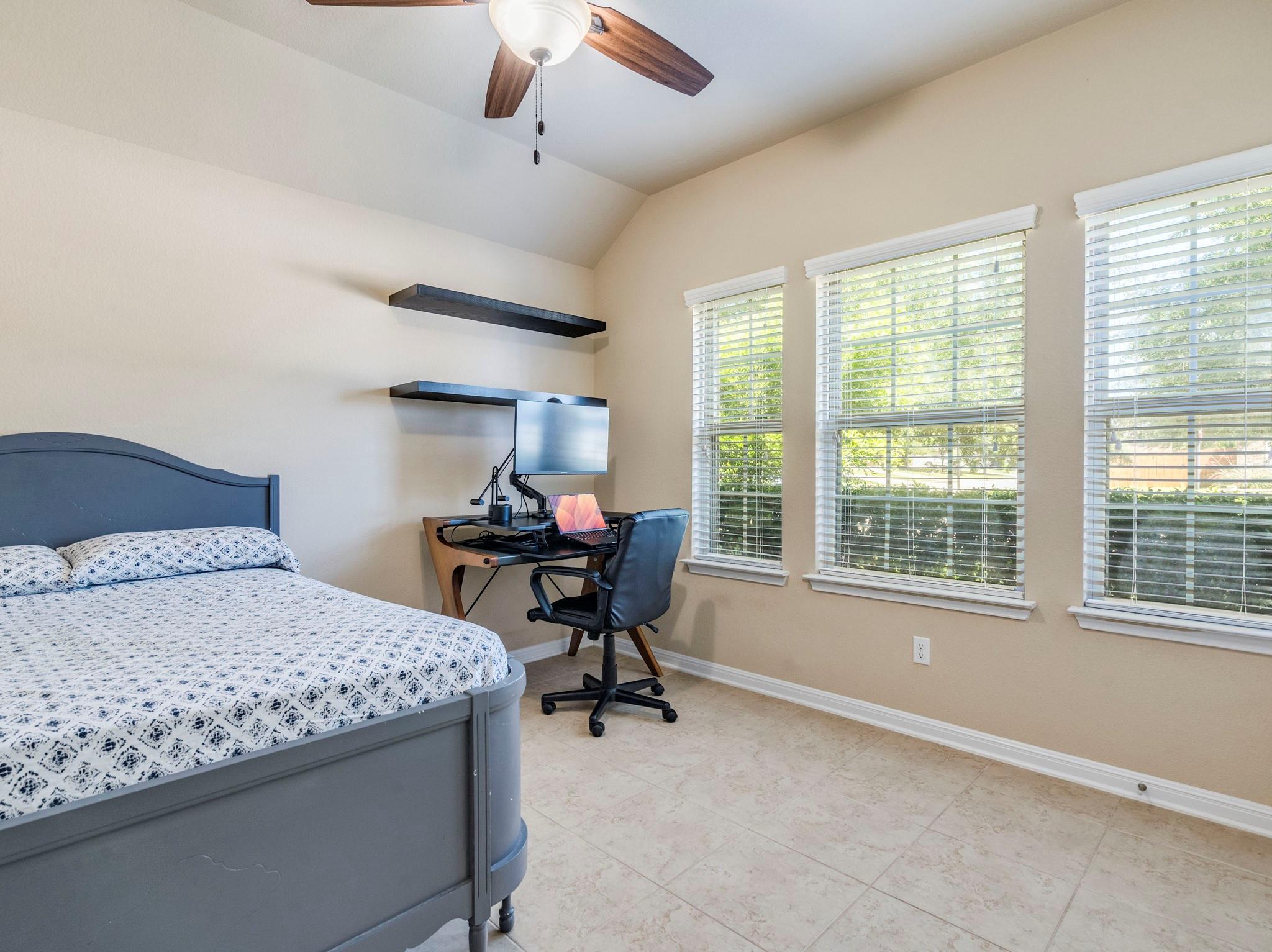 101 Beargrass Dr Property Photo 18