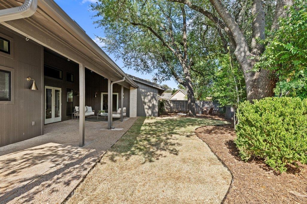 10707 Pinehurst Dr Property Photo 29