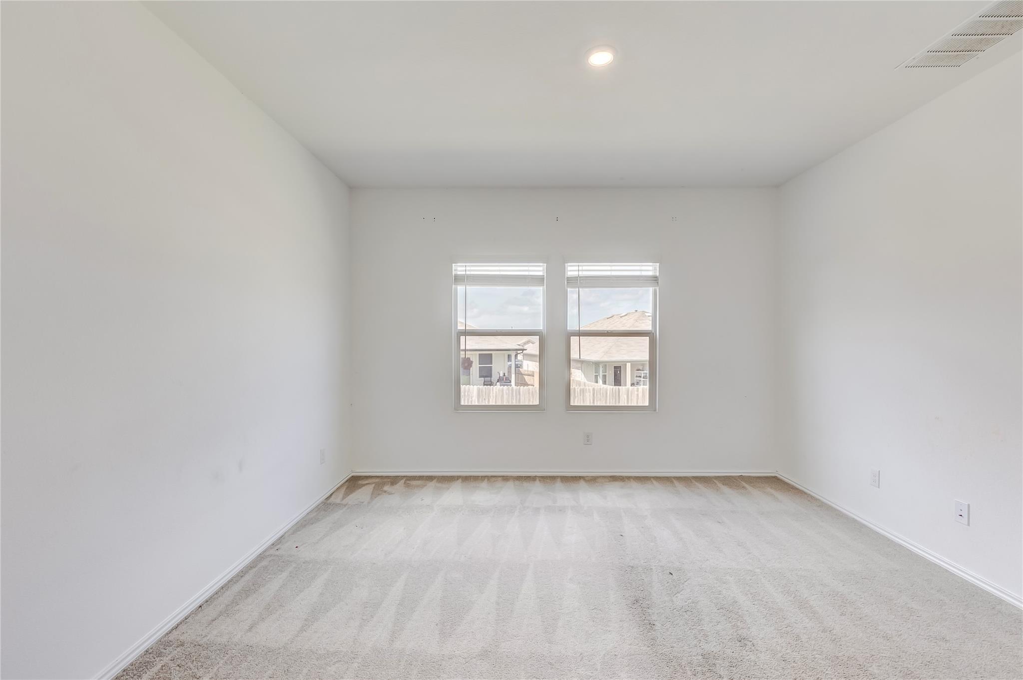 128 Mayacama Loop Property Photo 15
