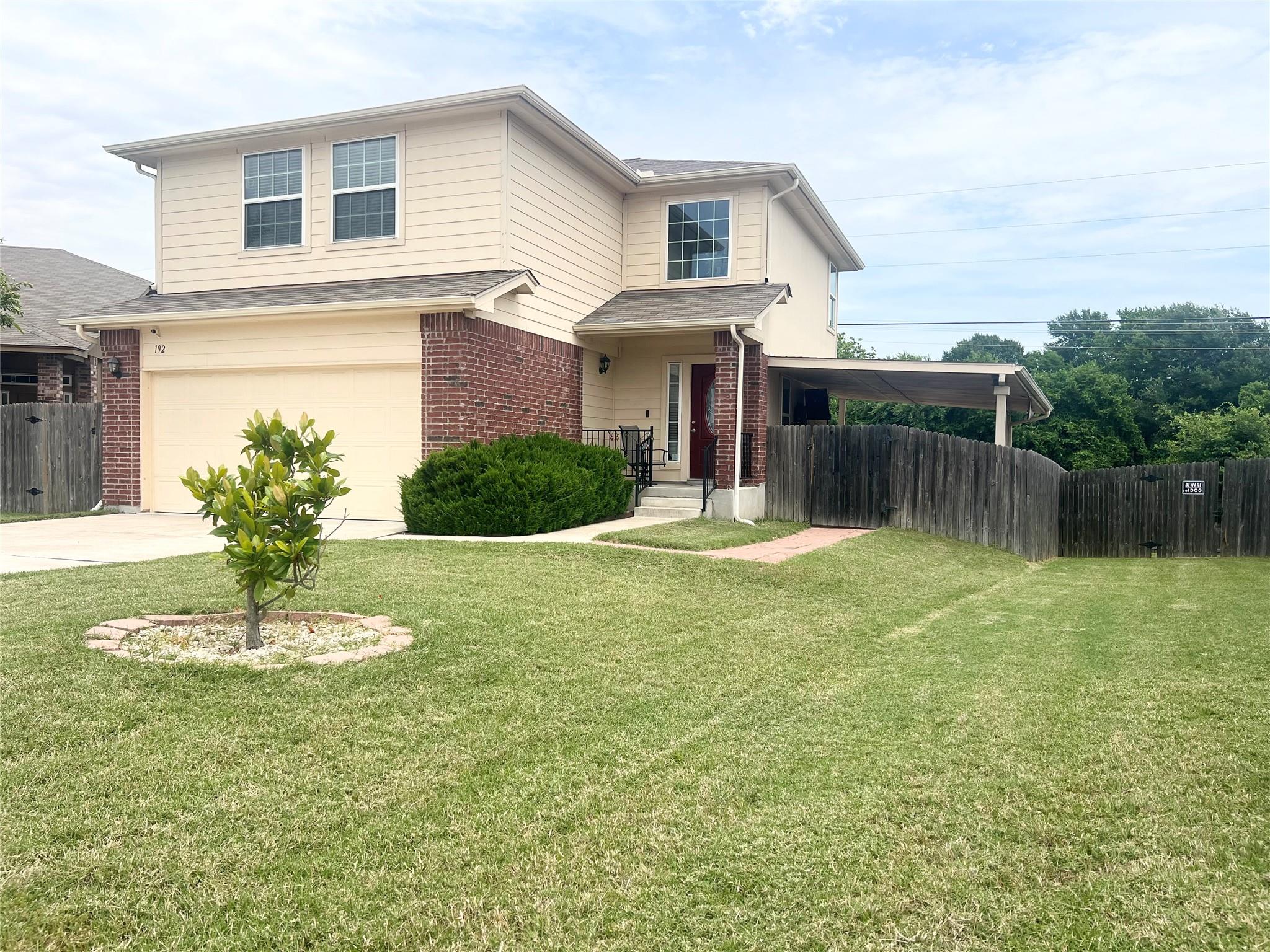 192 Falcon Dr Property Photo