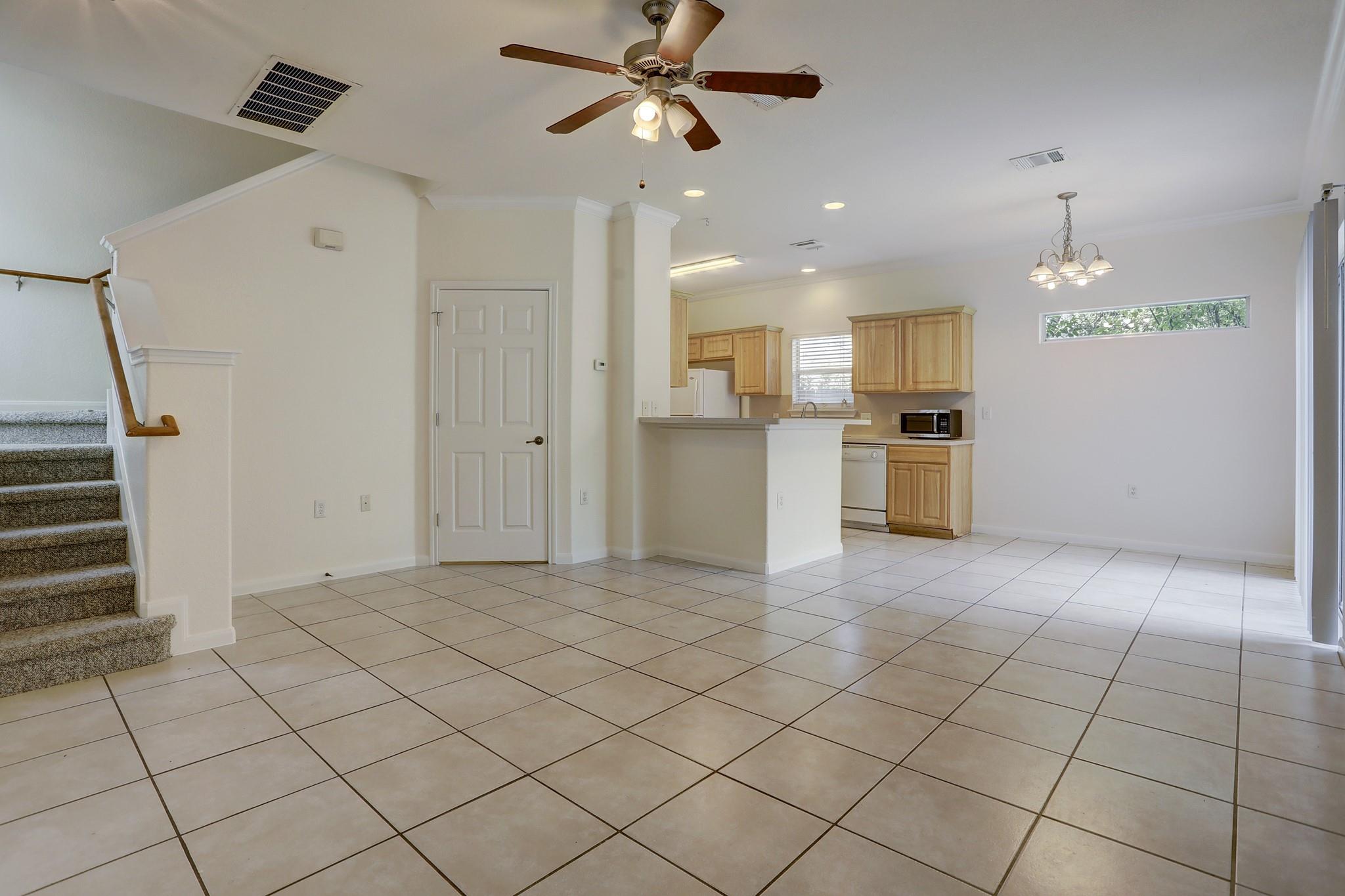 308 Blackson Ave #a Property Photo 2