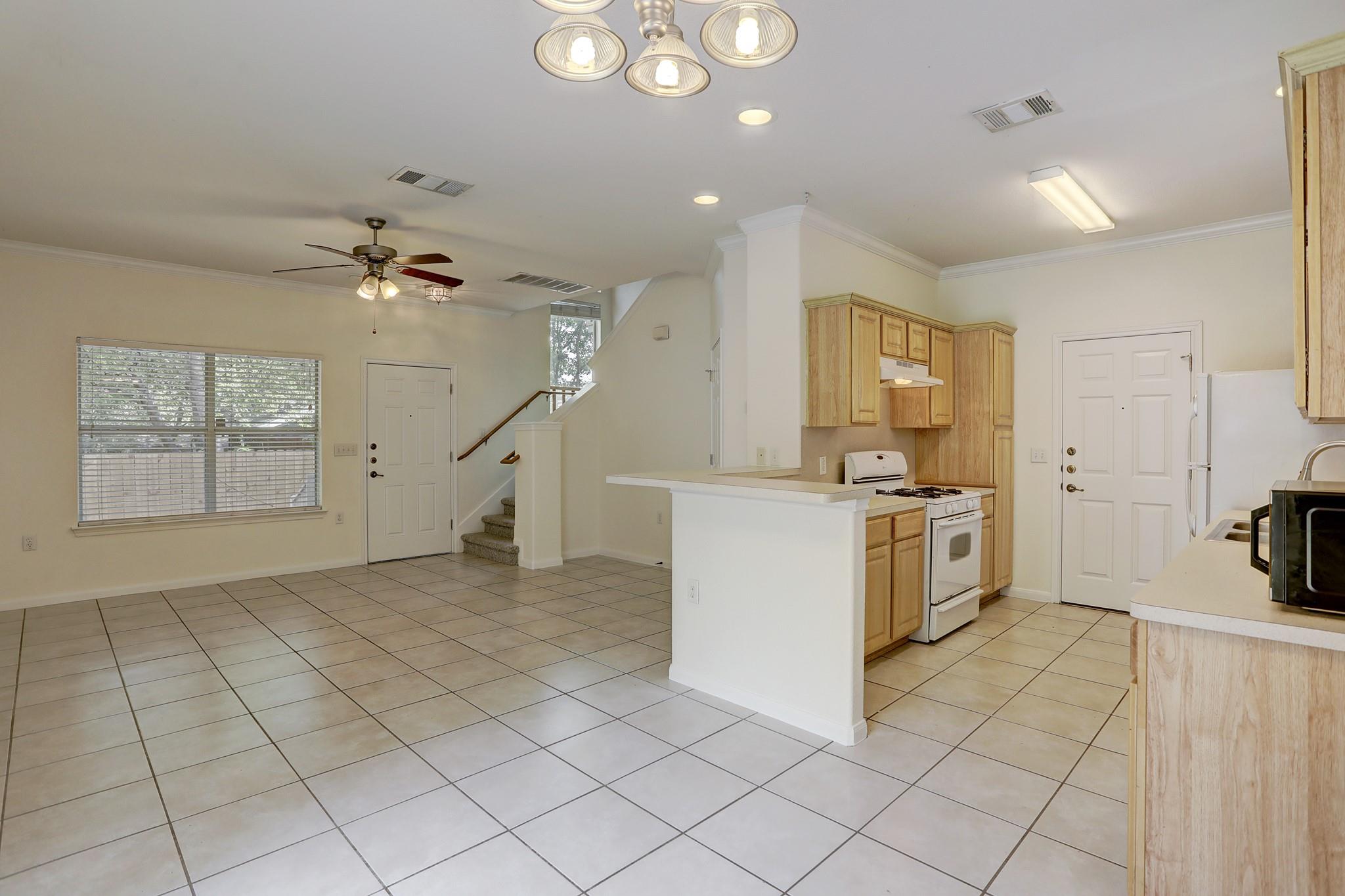 308 Blackson Ave #a Property Photo 3