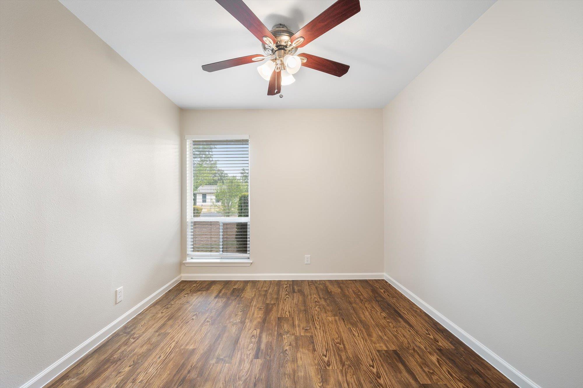 802 Riddlewood Dr Property Photo 30
