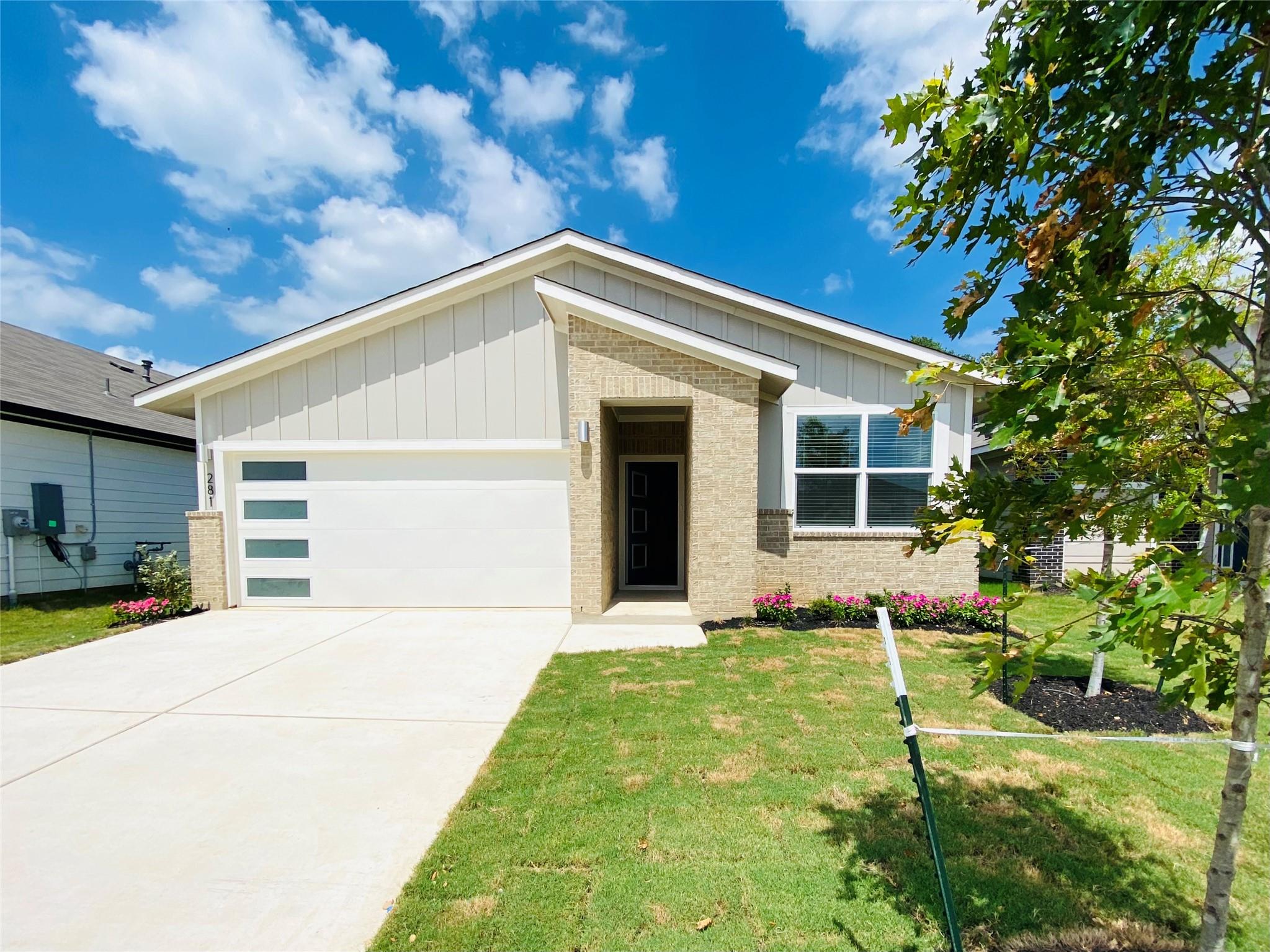 281 Centuryplant Rd Property Photo