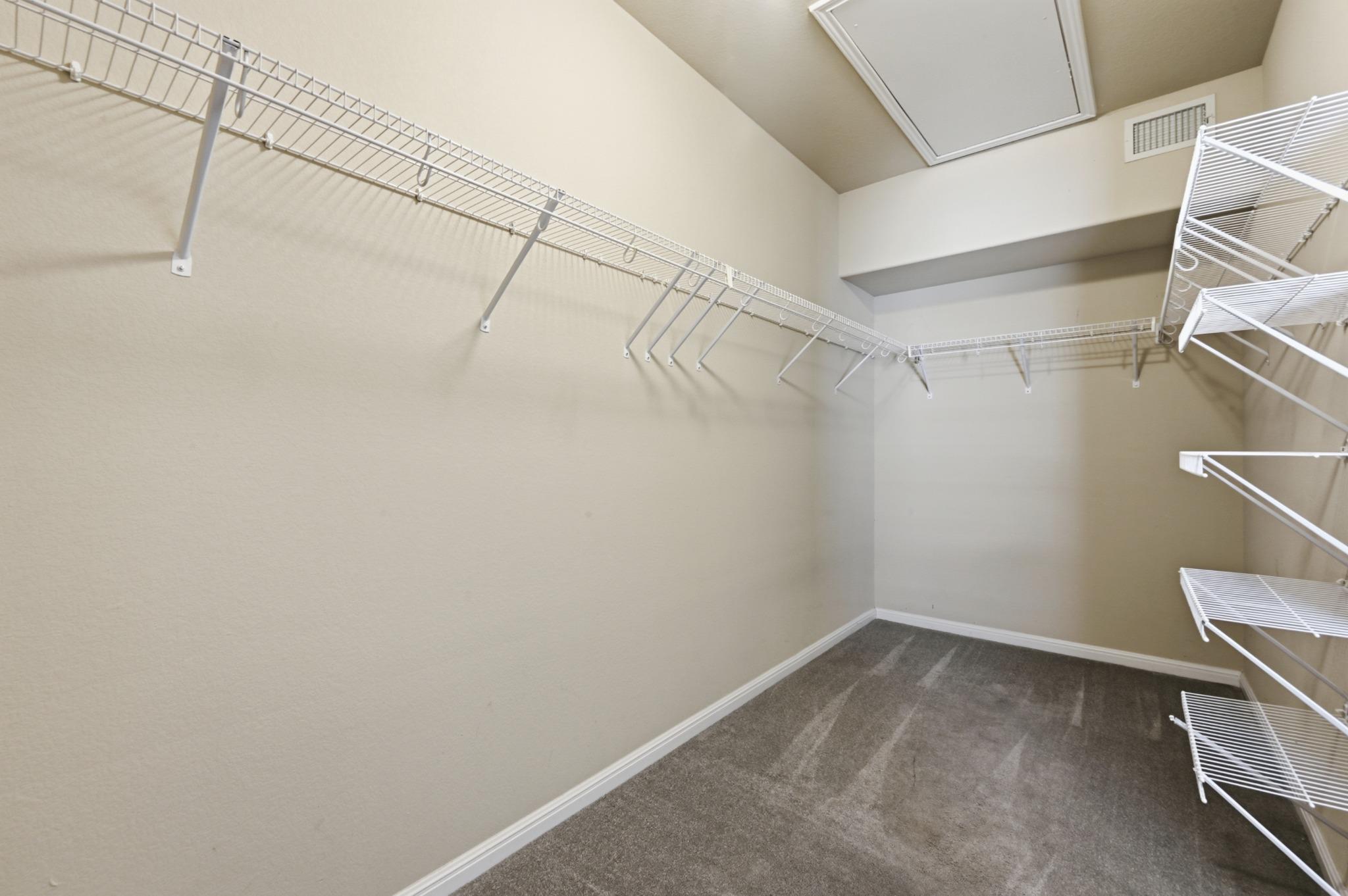 4032 Mather None Property Photo 21