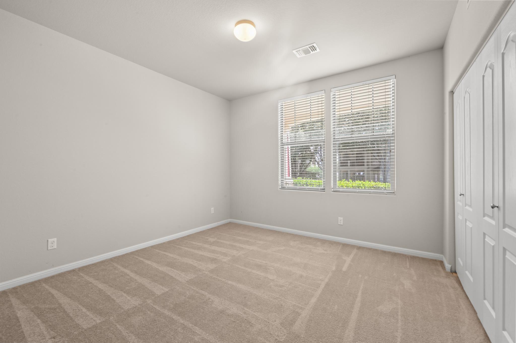 4032 Mather None Property Photo 22