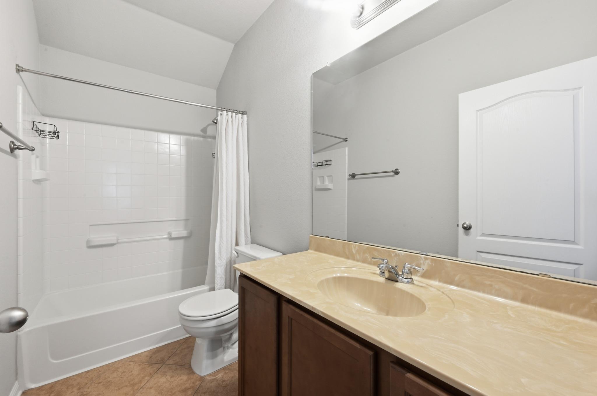 4032 Mather None Property Photo 24