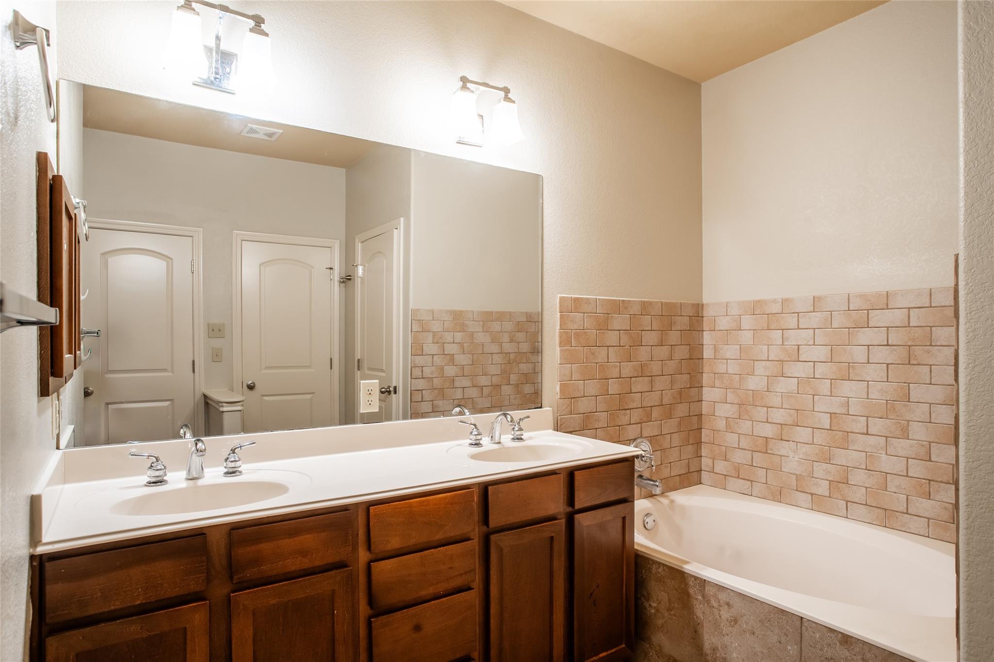 1010 Immanuel Rd #128 Property Photo 11