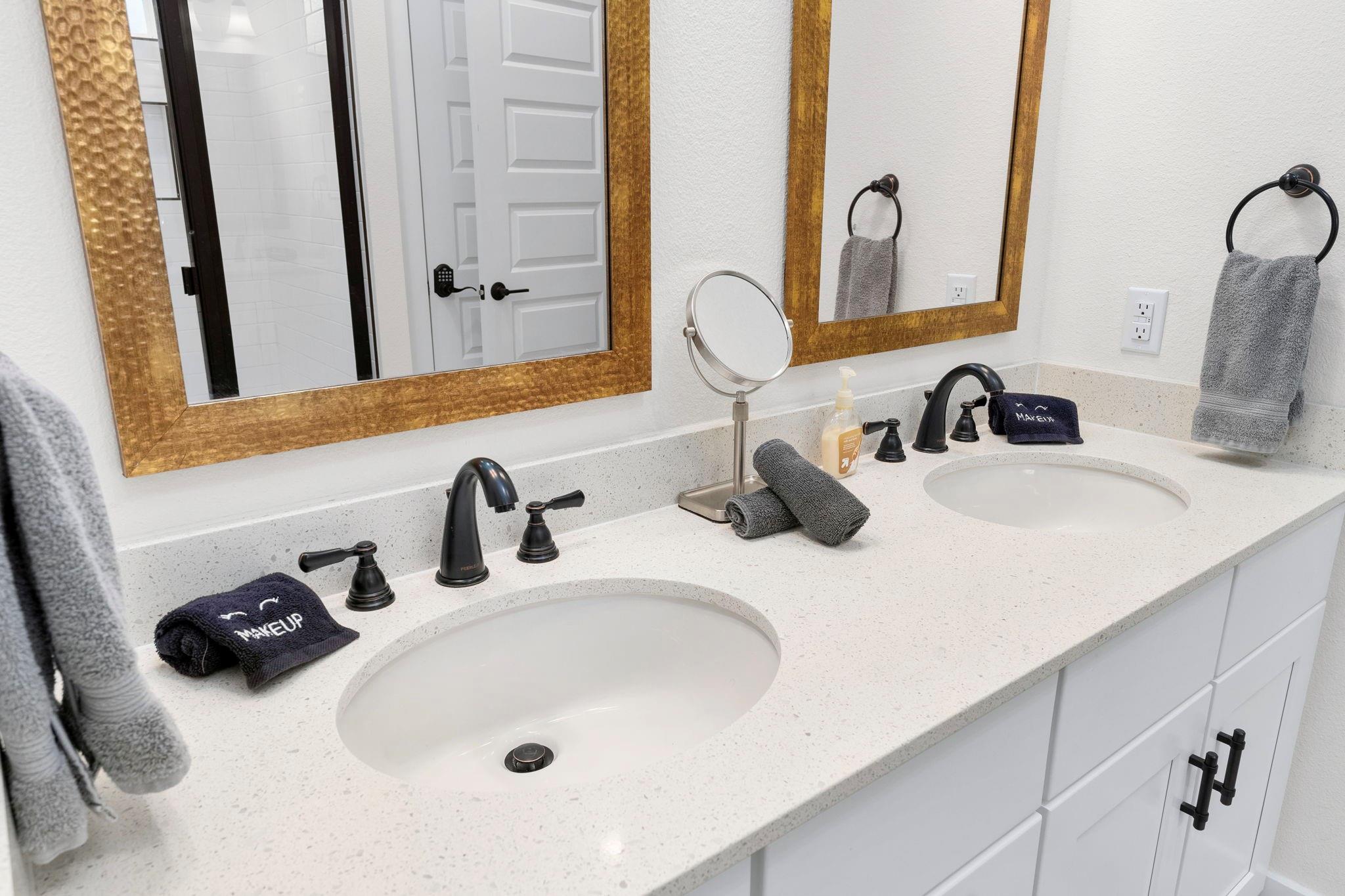 578 Firefly Dr Property Photo 27
