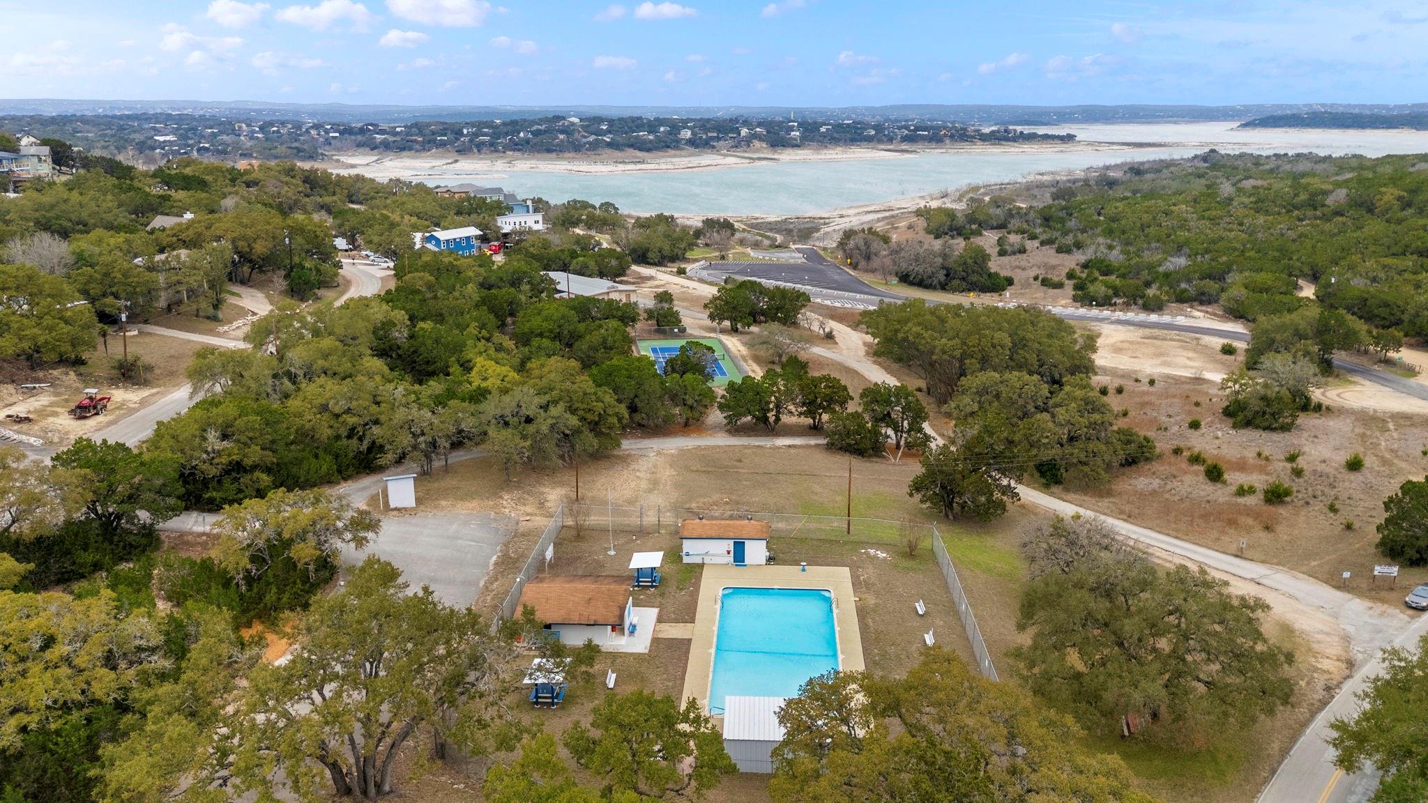 578 Firefly Dr Property Photo 39