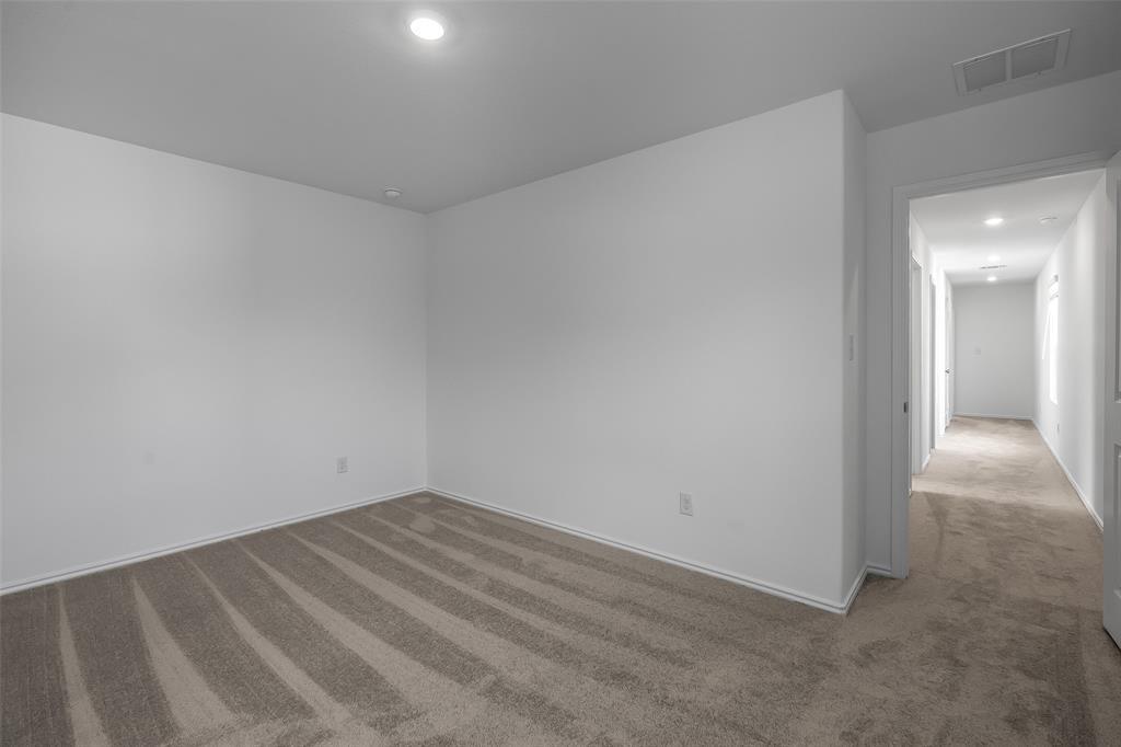 61 Trinity Cir Property Photo 6