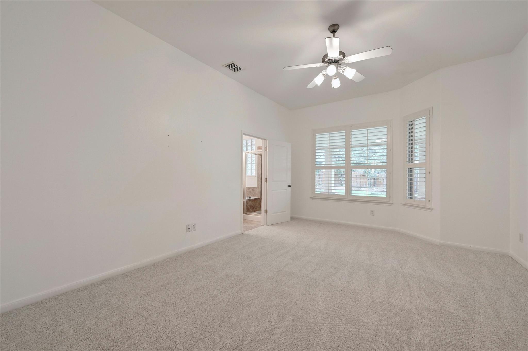 10104 Hibiscus Cv Property Photo 14