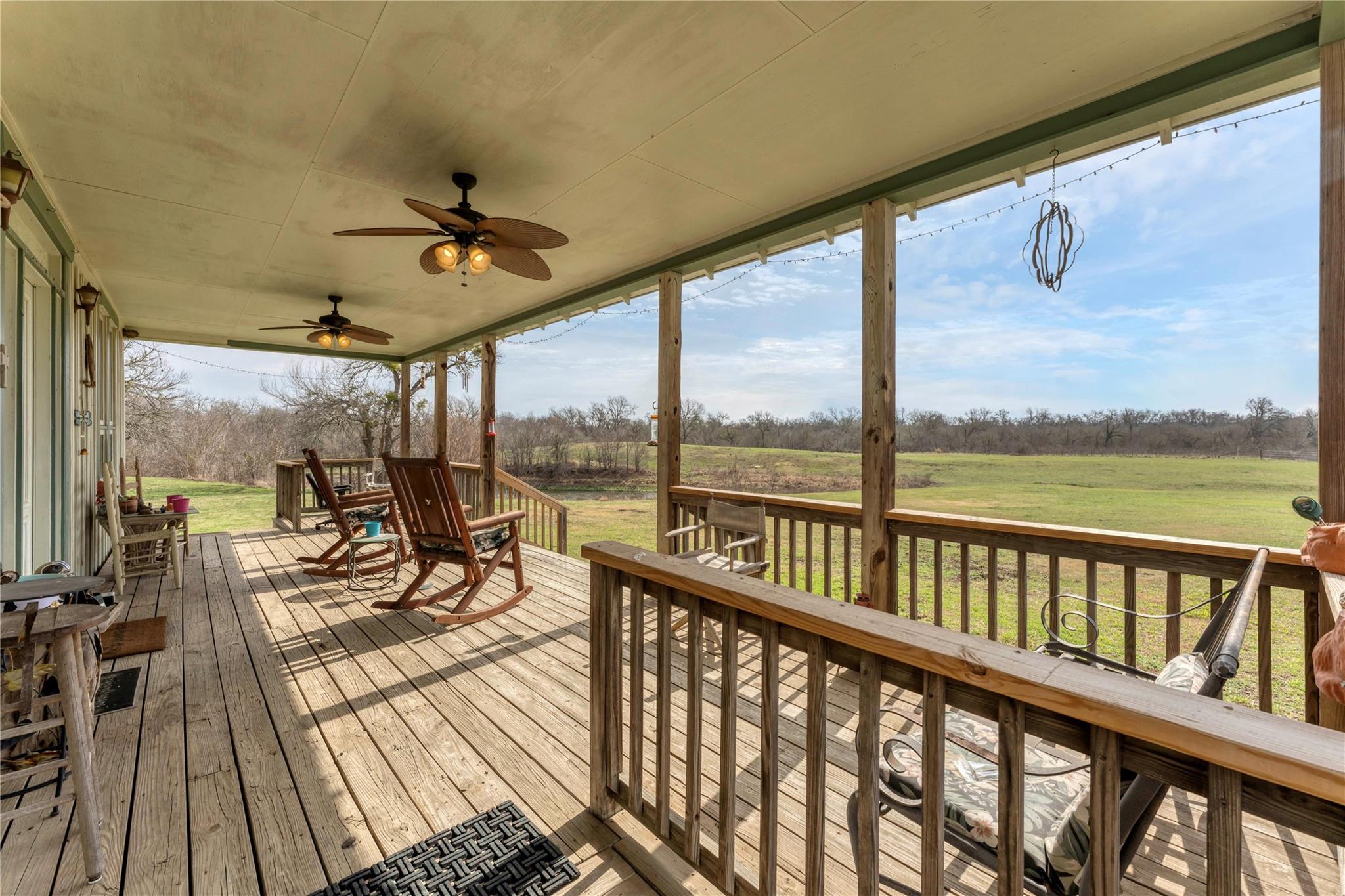 550 County Road 471 Property Photo